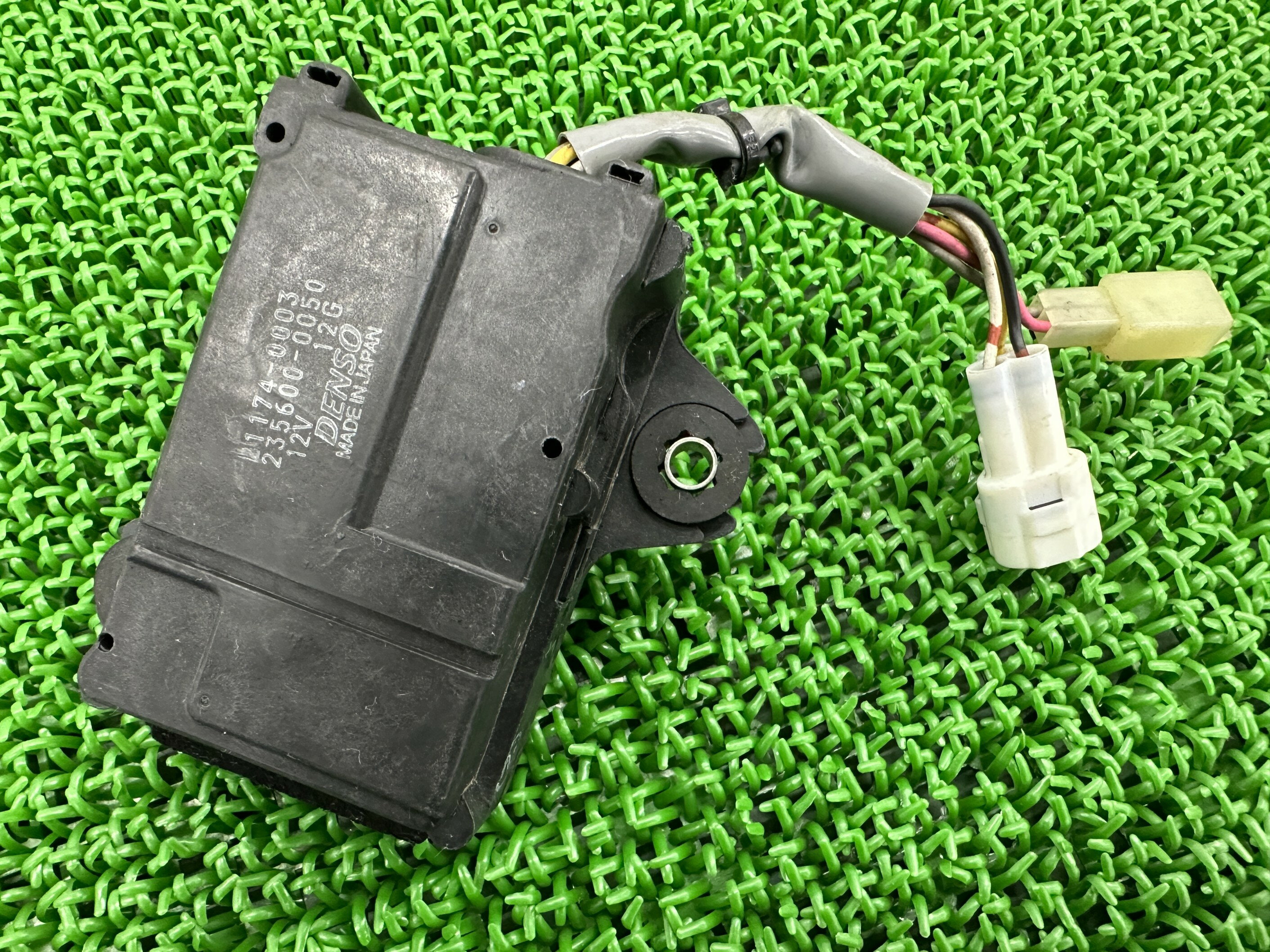 ZX-10R 排気バルブモーター カワサキ 純正 バイク 部品 ZXT00C D 05年〜09年 エキゾーストコントローラー 排気デバイス 車検 Genuine 【中古】
