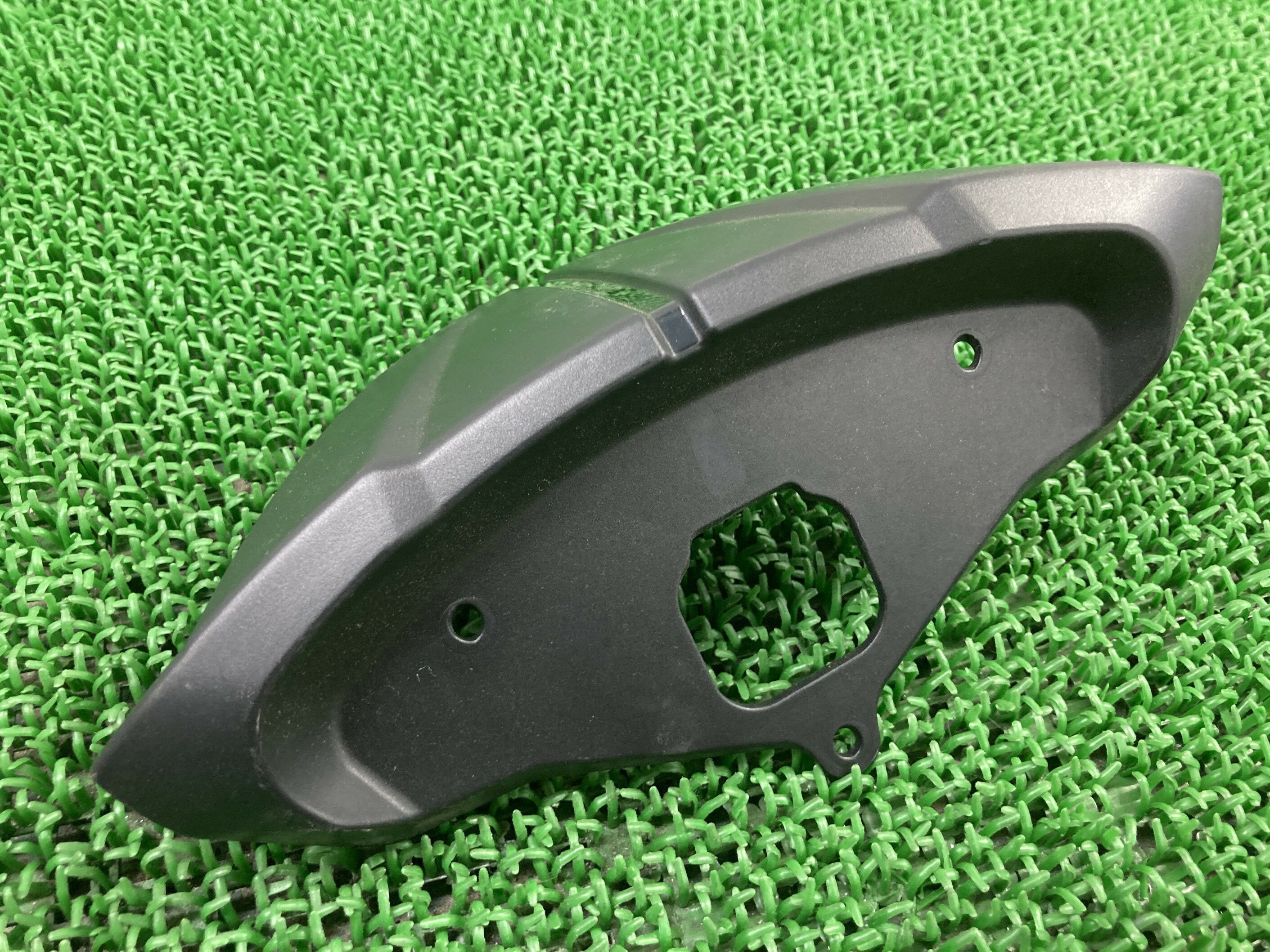 848 1098 1198 メーターカバー ドゥカティ 純正 バイク 部品 メーターパネル コンディション良好 割れ欠け無し 車検 Genuine 【中古】 9...