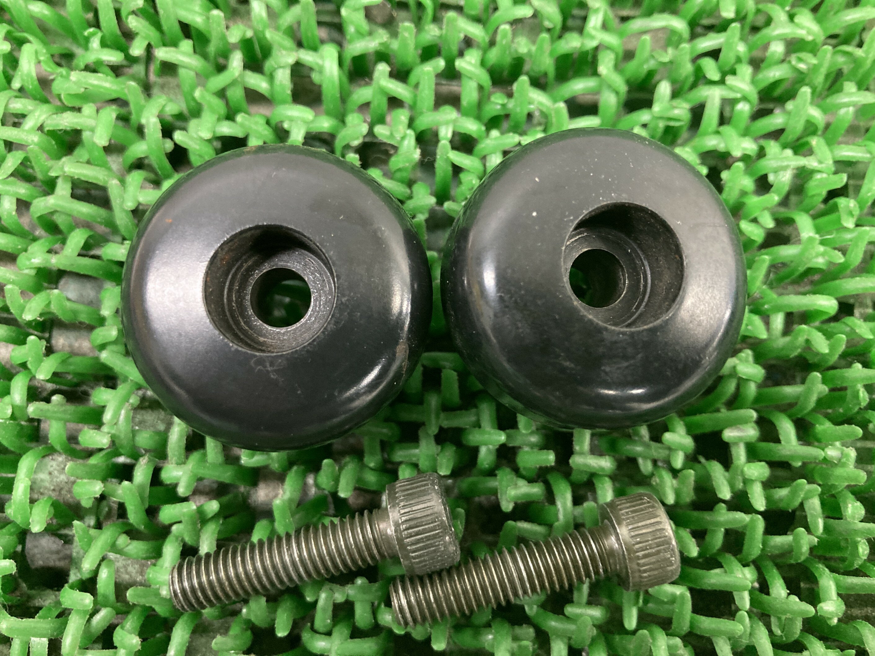 YZF-R1ハンドルバーエンド左右JYARN095000001***ヤマハ純正バイク部品RN09グリップエンドハンドルウェイト曲がり無し品薄希少品車検Genui...