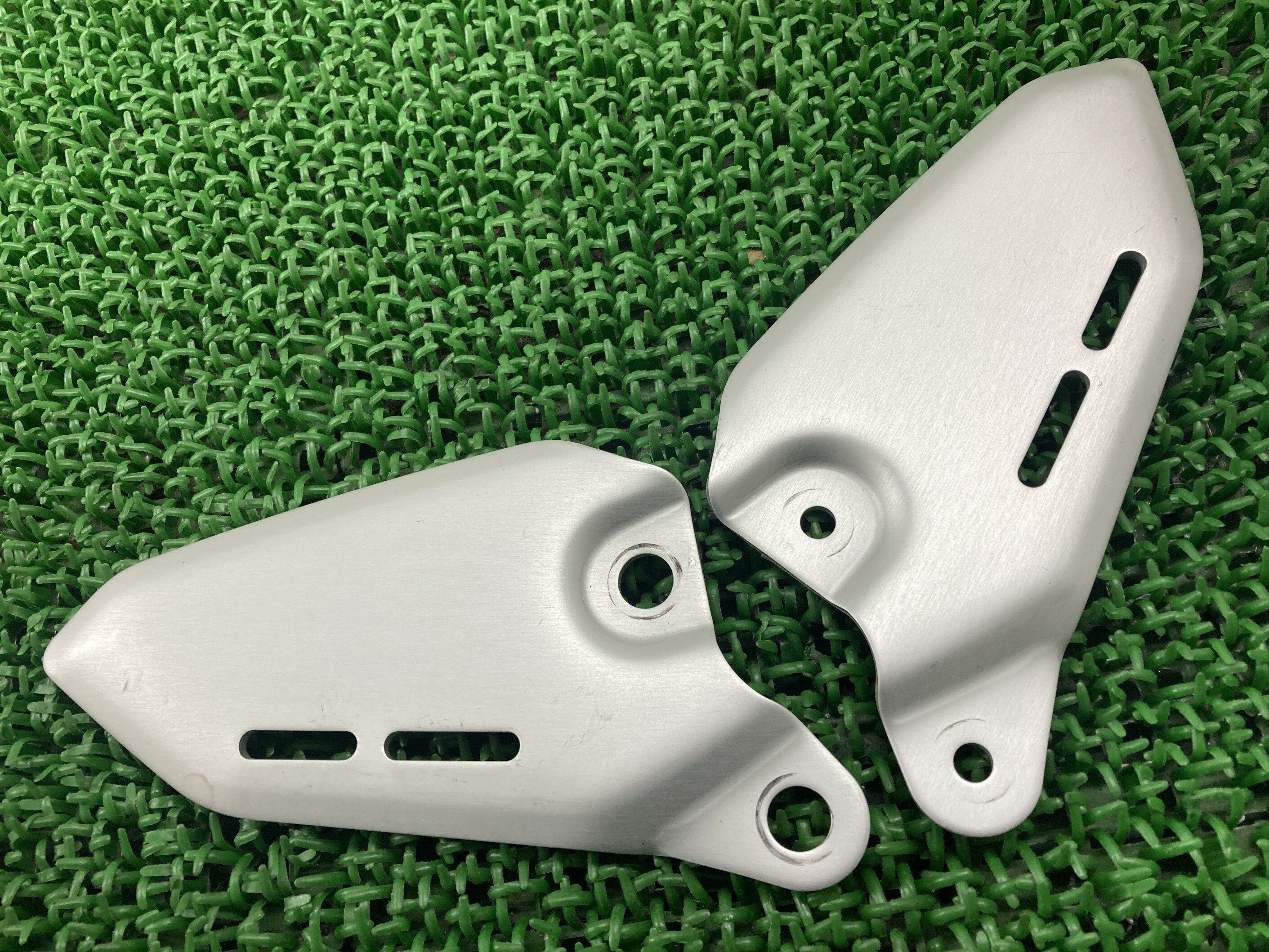 Z900RSステップヒールガード左右カワサキ純正バイク部品ZR900CZR900K曲がり無し品薄希少品車検Genuine【中古】 68