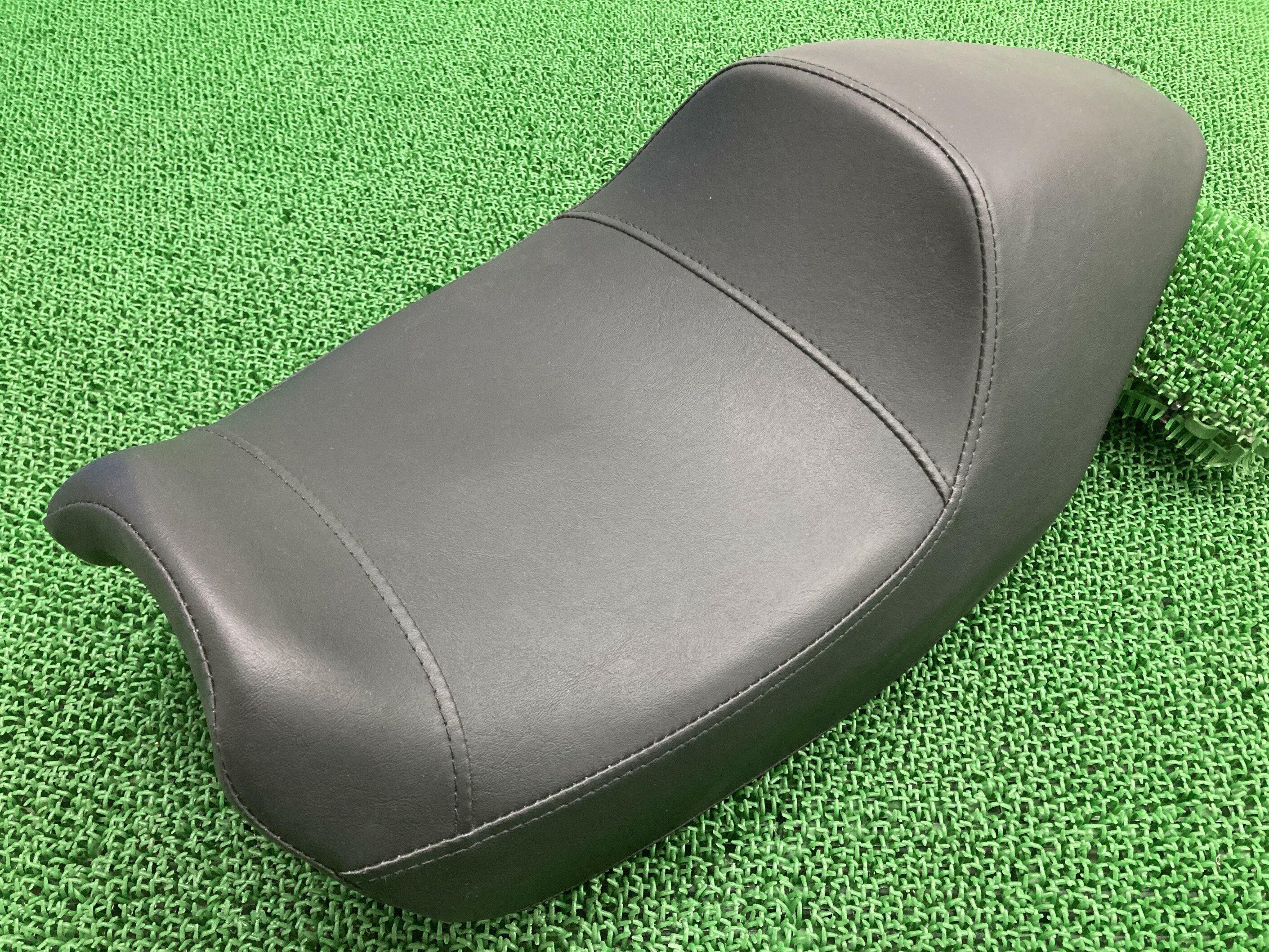 楽天市場】ハーレー 純正(シート|パーツ):バイク用品<車用品 楽天市場】ハーレー 純正(シート|パーツ):バイク用品<車用品