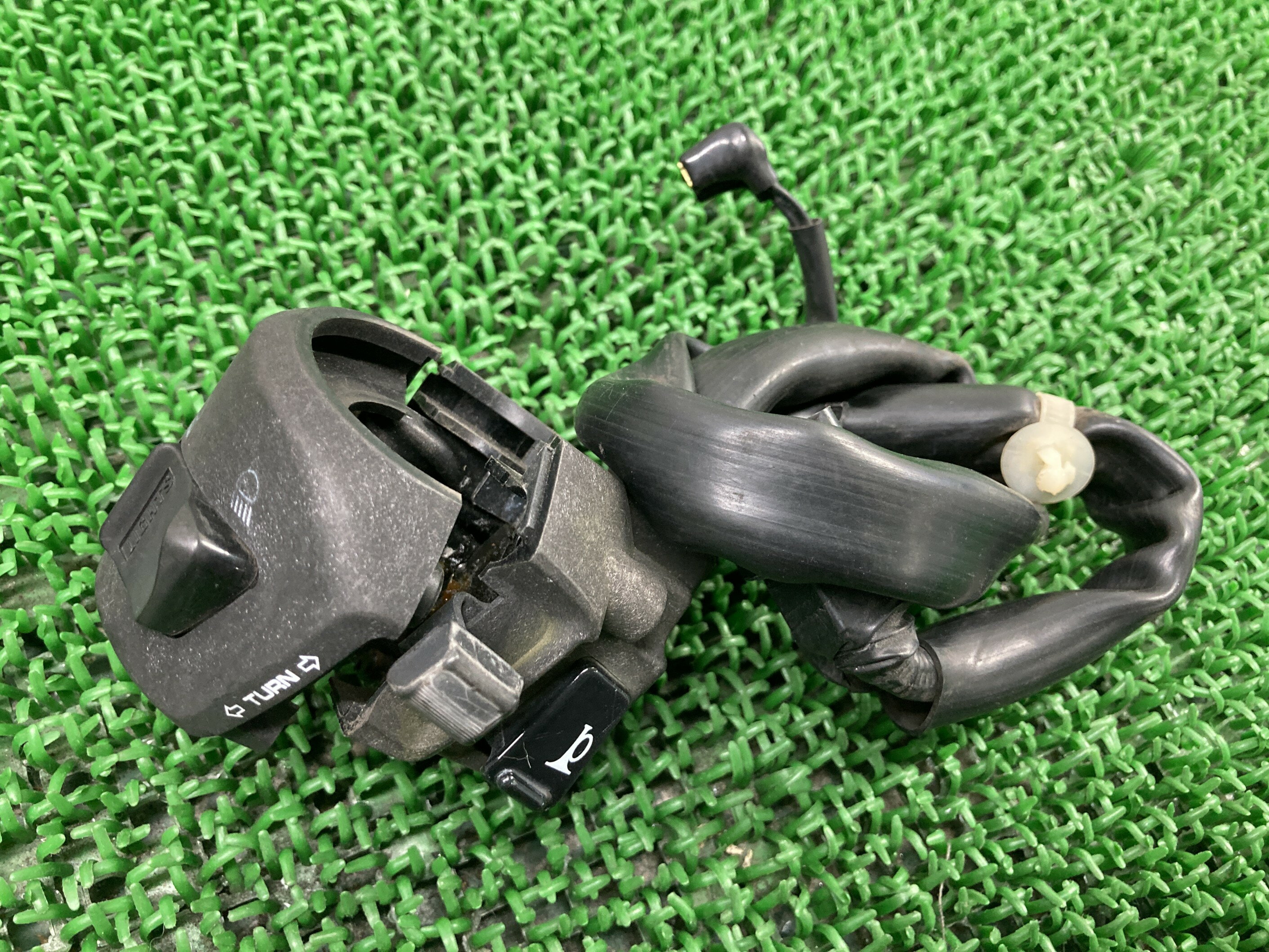 CBR250Rハンドルスイッチ左ホンダ純正バイク部品MC41スイッチボックス割れ欠け無し品薄希少品車検Genuine【中古】 21