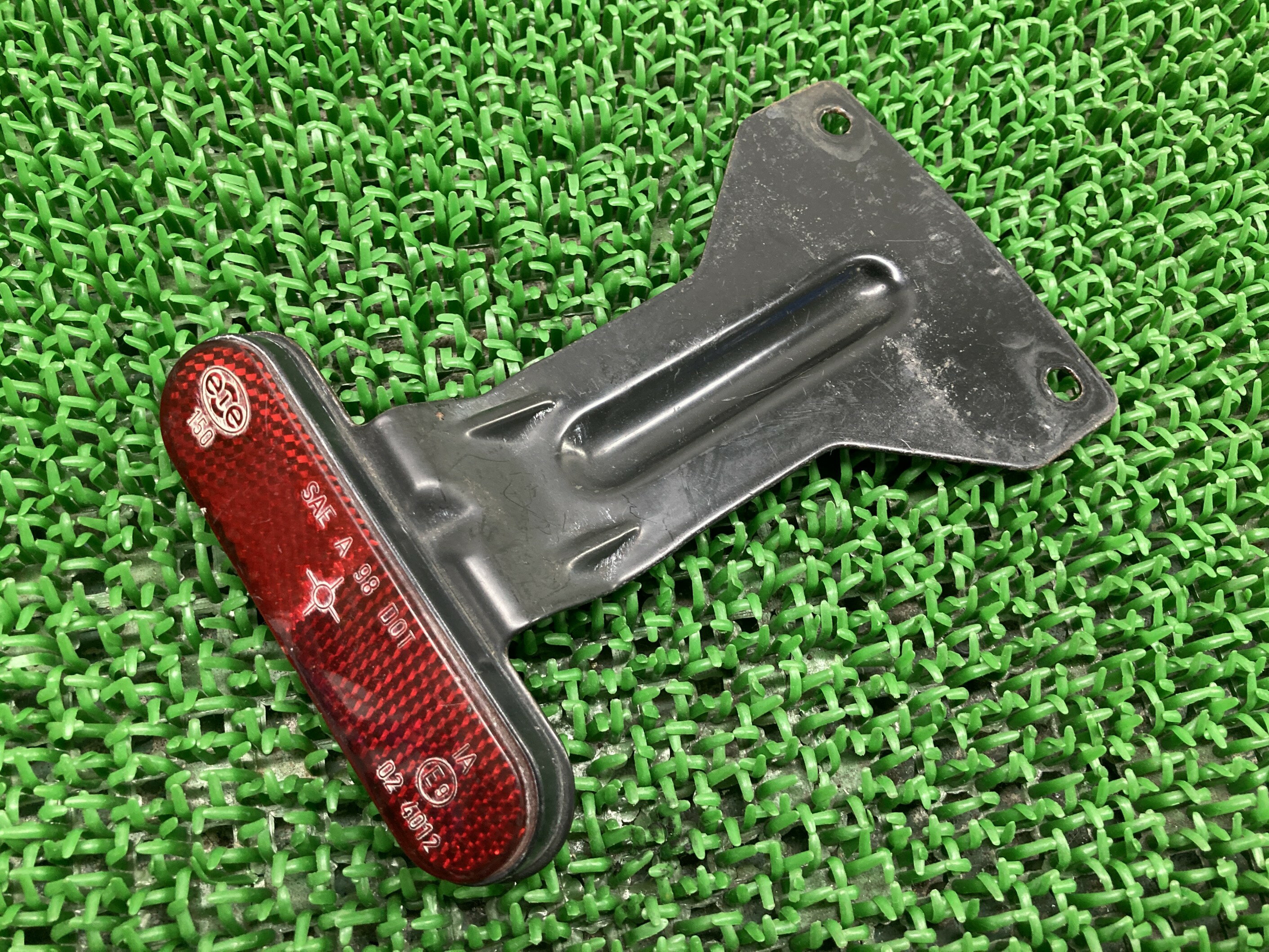 M900リフレクタードゥカティ純正バイク部品モンスター900MONSTER900反射板割れ欠け無し車検Genuine【中古】 80