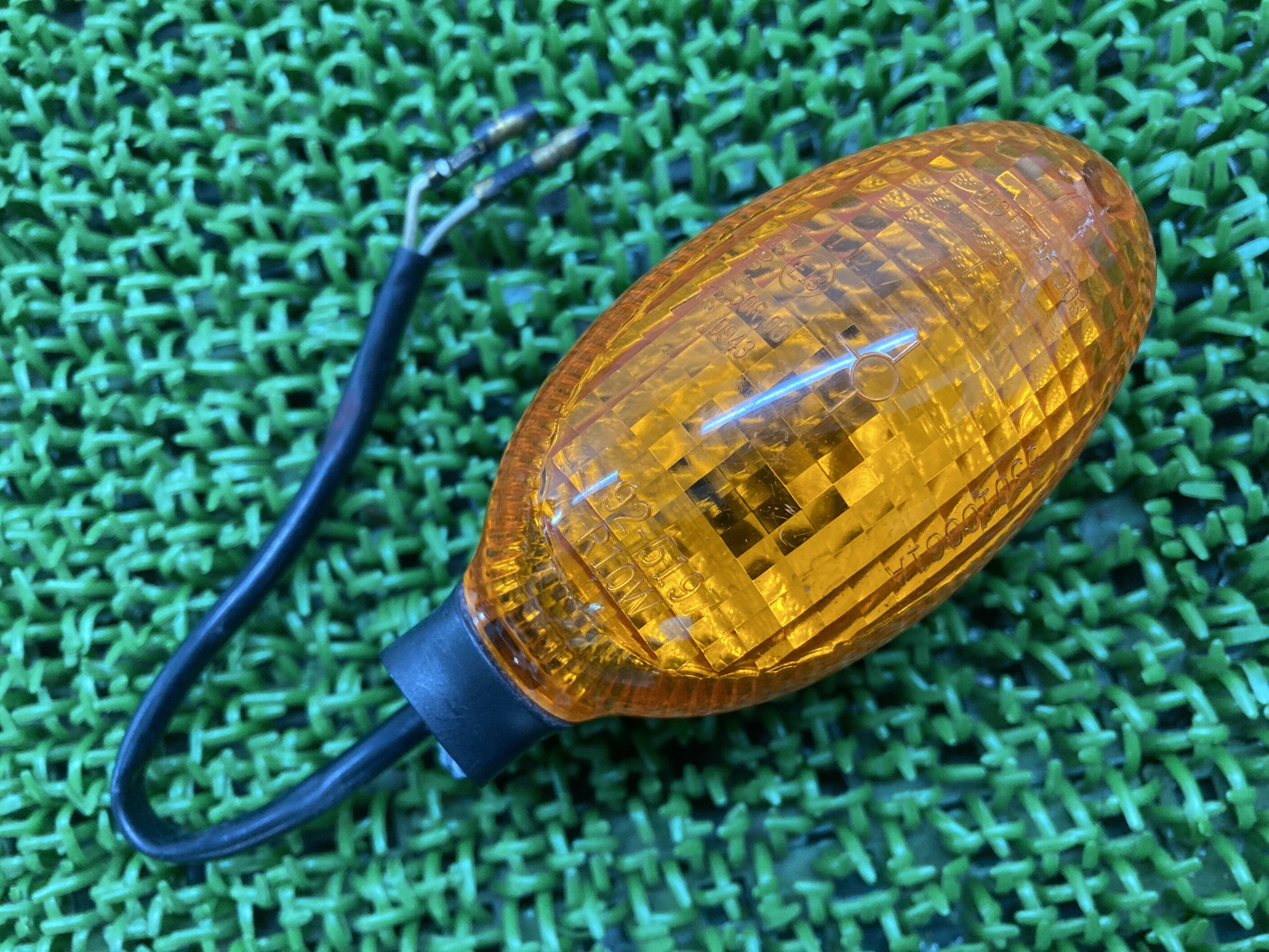 モンスター リアウインカー 右 ドゥカティ 純正 バイク 部品 MS2R MS4R M400 M600 車検 Genuine 【中古】 45