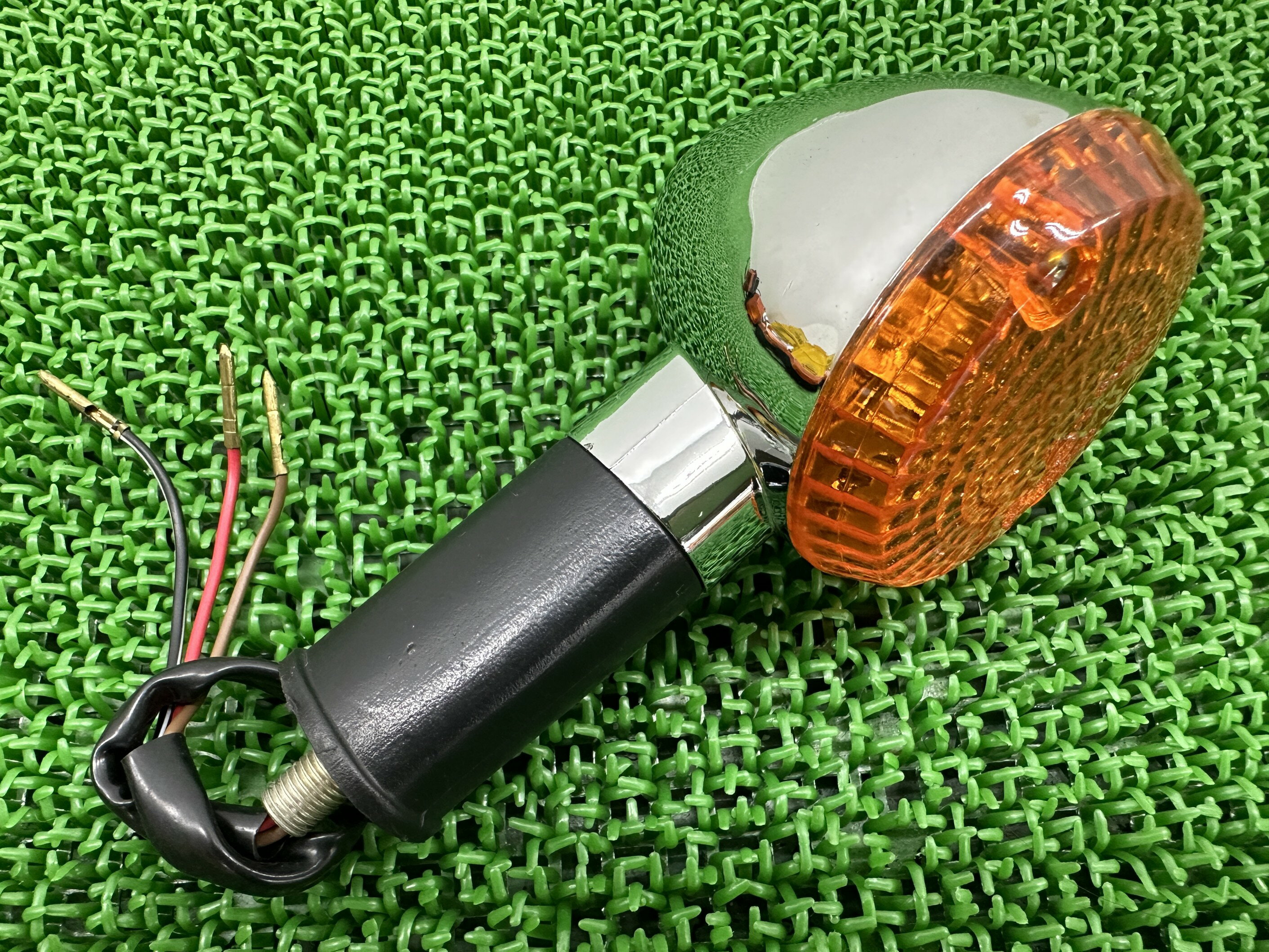 ゼファー400 ゼファーカイ フロントウインカー 片側 社外 バイク 部品 ZR400C ZR400G ノーマルタイプ 左右共通 コンディション良好 【中古】