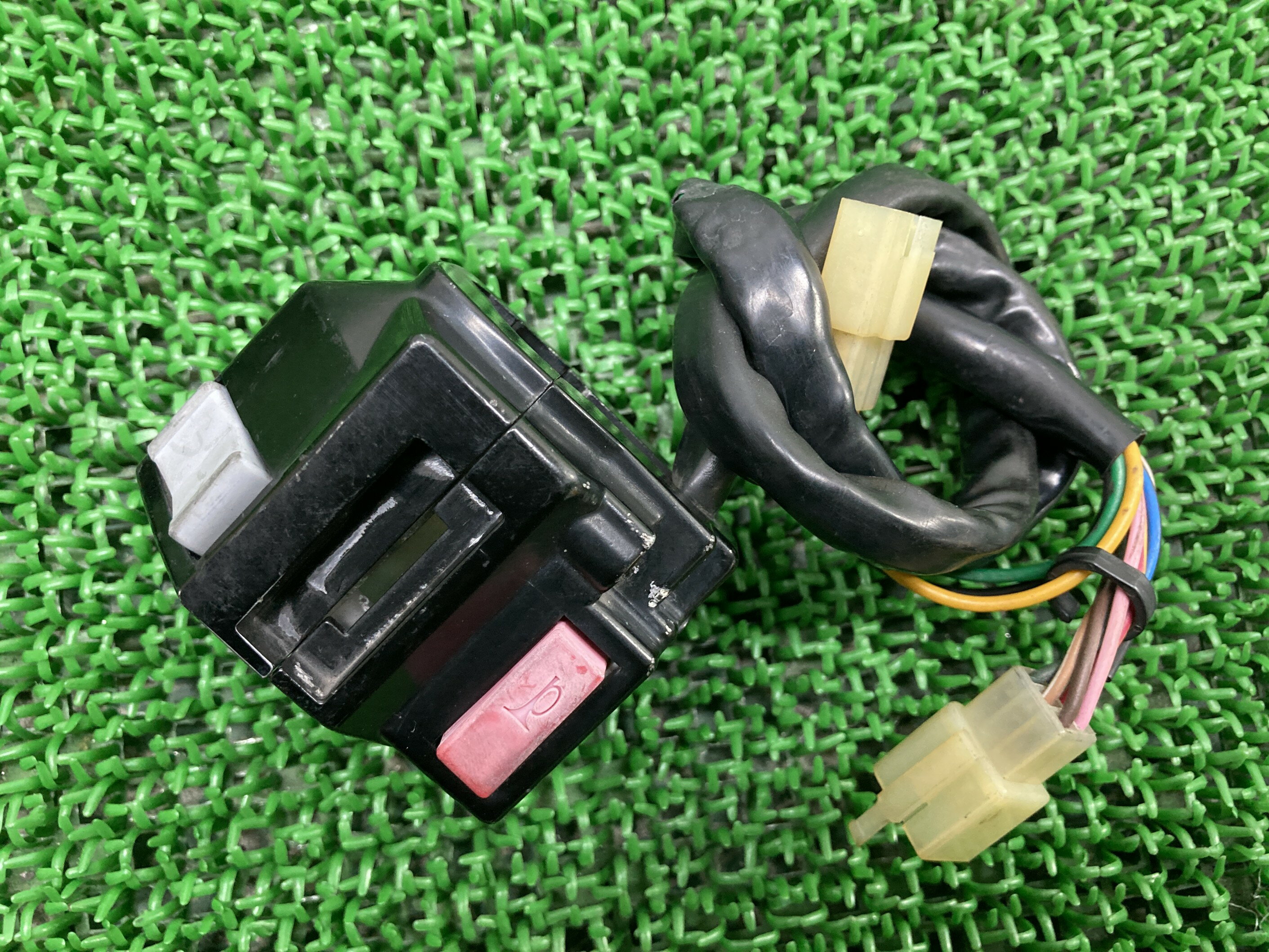 ドラッグスター250 ハンドルスイッチ 左 ヤマハ 純正 バイク 部品 VG02J XVS250 DS250 DragStar 修復素材に 車検 Genuine...