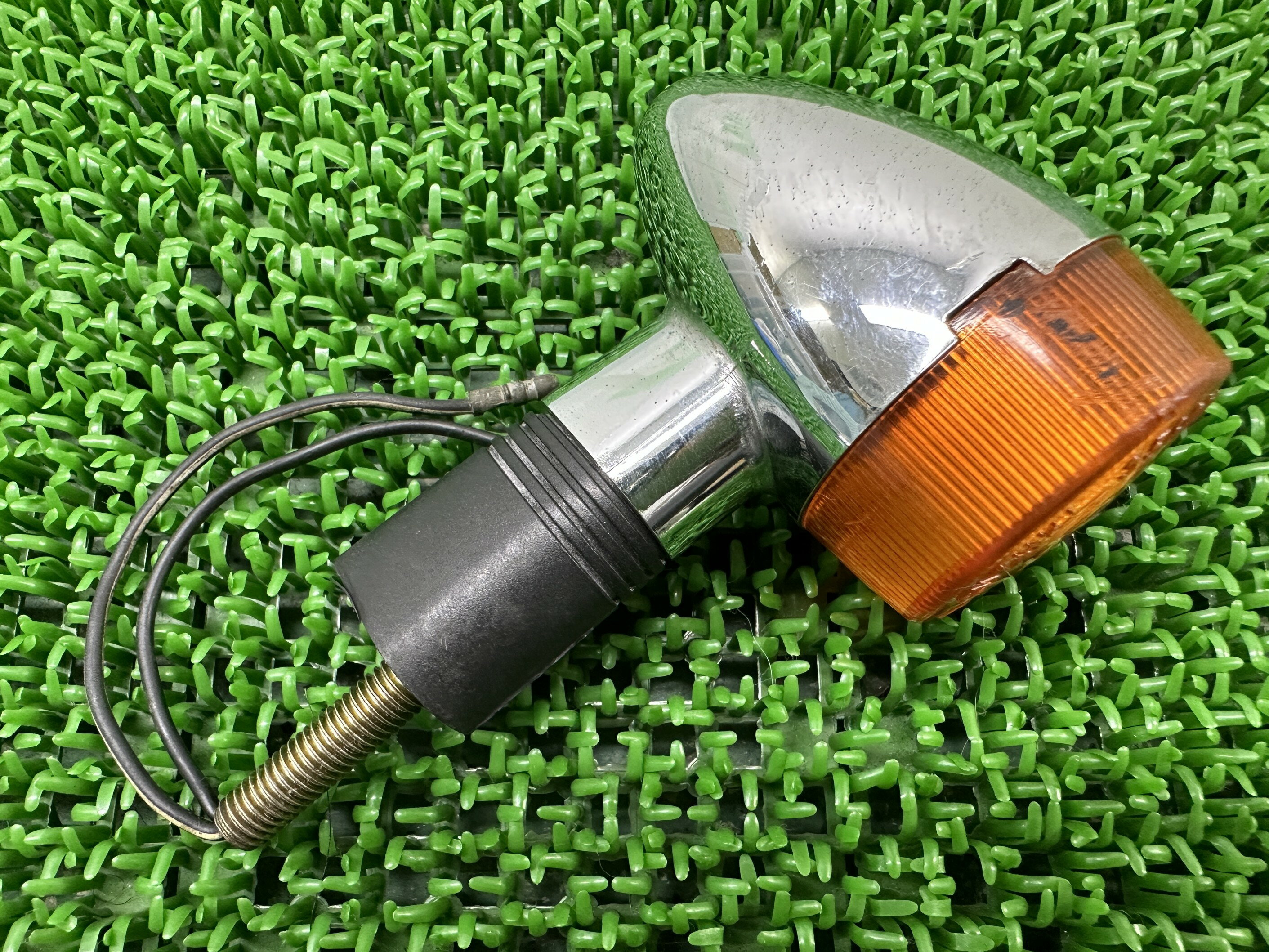 バンディット400 フロントウインカー 左 スズキ 純正 バイク 部品 GK75A バンディット400V バンディット250 割れ欠け無し 希少品 車検 Genuine 【中古】