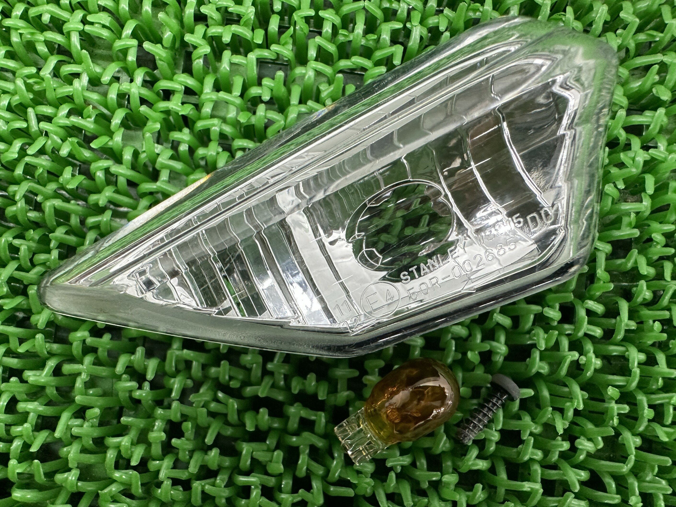 ZX-25R ウインカーレンズ 右前左後 カワサキ 純正 バイク 部品 ノーマルクリアレンズ STANLEY バルブ 1個 コンディション良好 車検 Genuine 【中古】