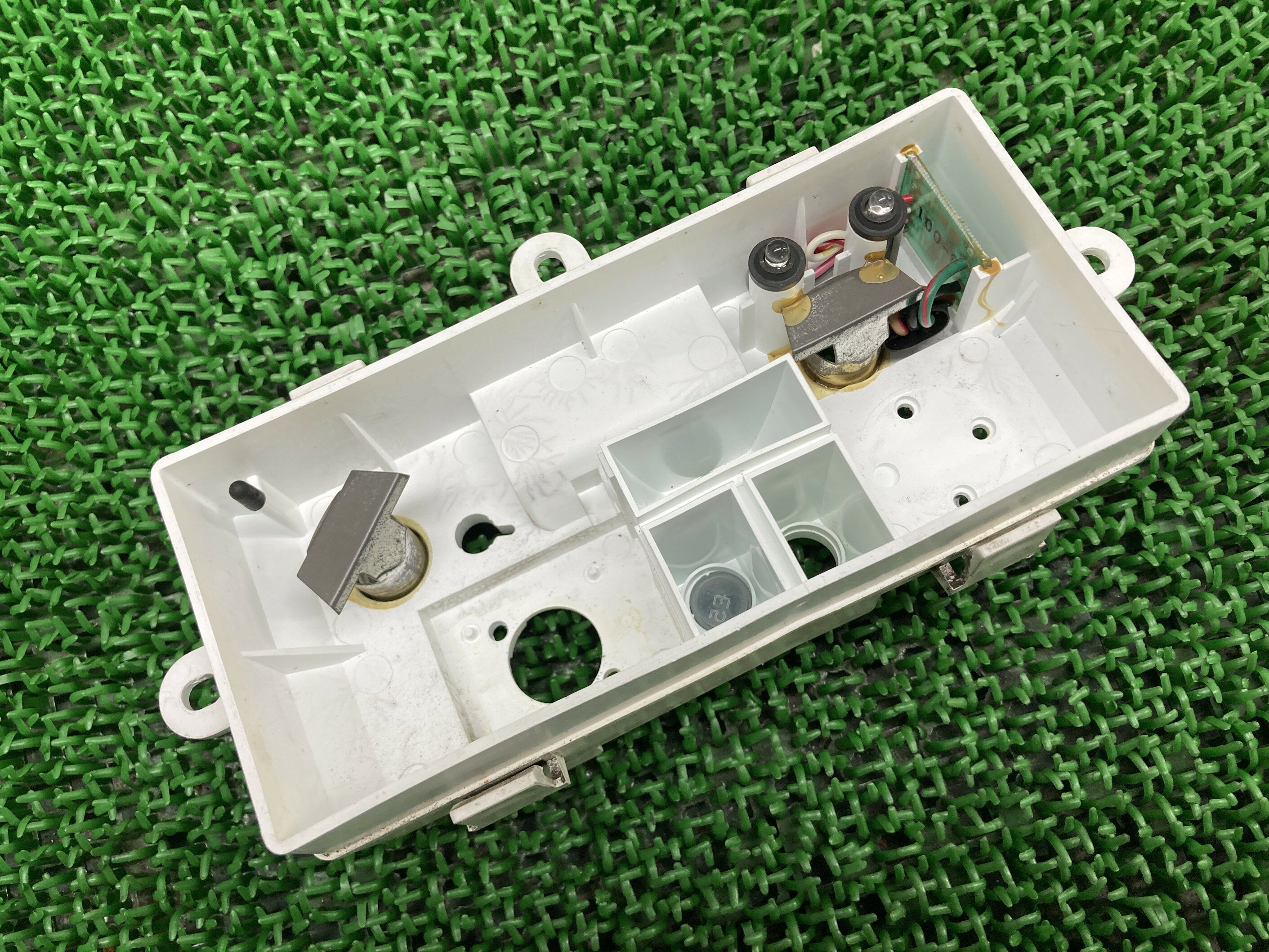 ジャイロXメーターカバーホンダ純正バイク部品TD02GyroXメーターケースロアカバー割れ欠け無し品薄車検Genuine【中古】 13