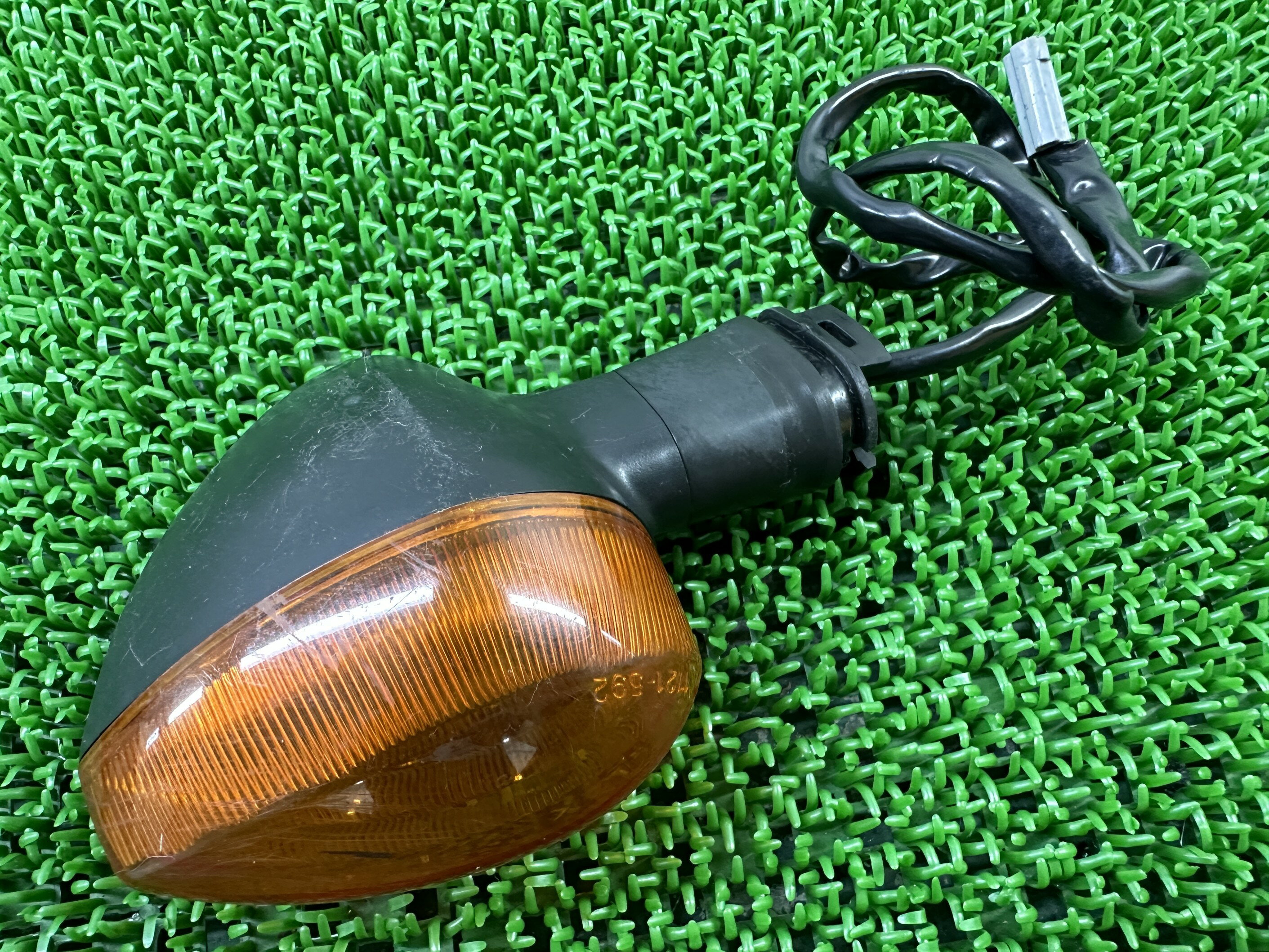 YZF-R1 リアウインカー 左 ヤマハ 純正 バイク 部品 RN09 RN13 RN20 5VY 5PW 車検 Genuine 【中古】