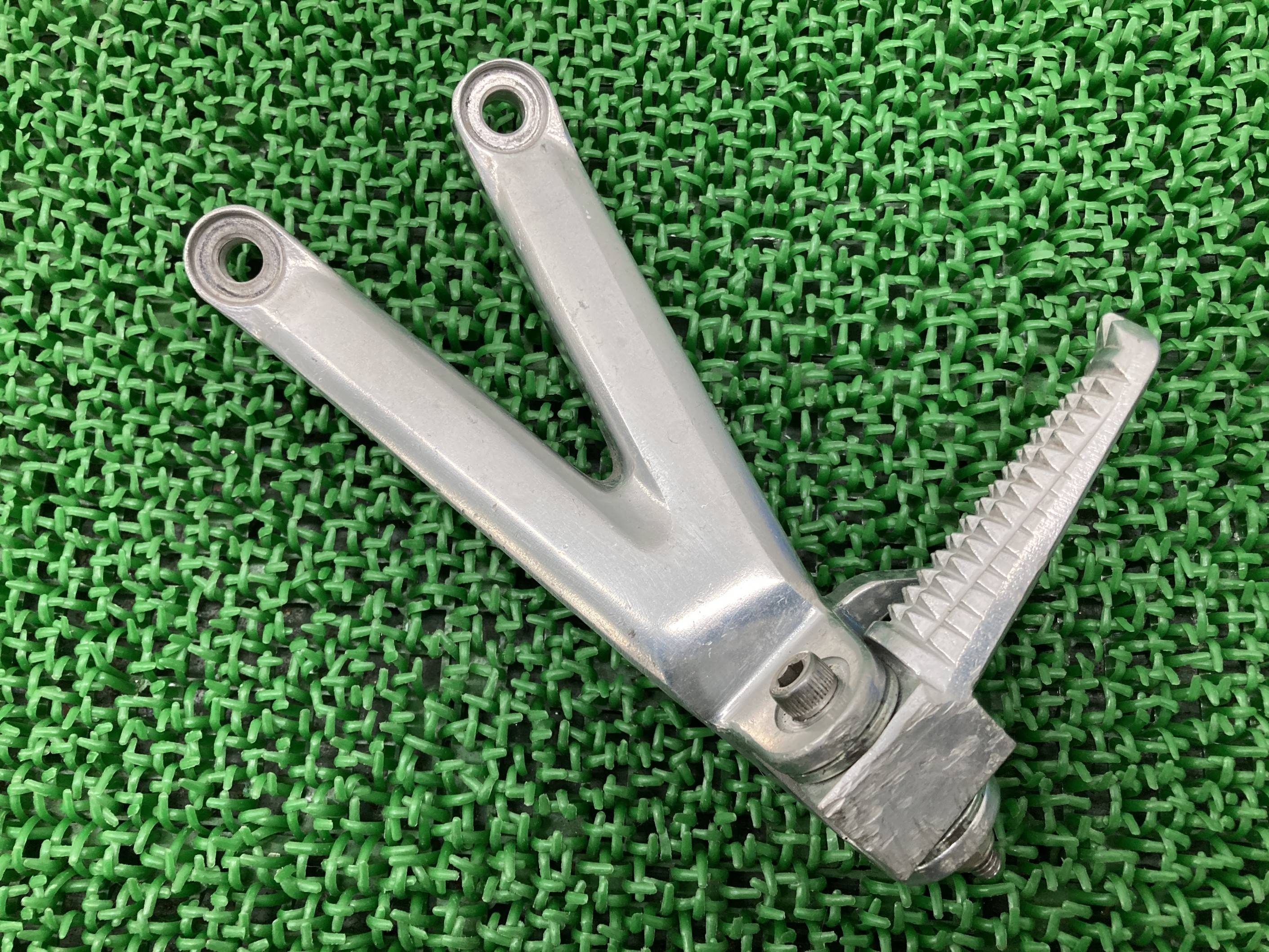 YZF-R6 ǥॹƥå  ޥ  Х  RJ03 99ǯǥ  ڥ ʤ̵ ָ Genuine š 43