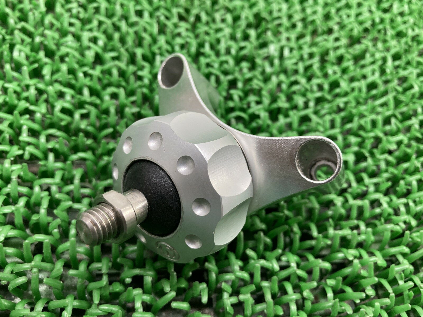 モトコルセ製SS939 SS950 ユニバーサルマウントシステム 社外 バイク 部品 Ducati ドゥカティ マウント..