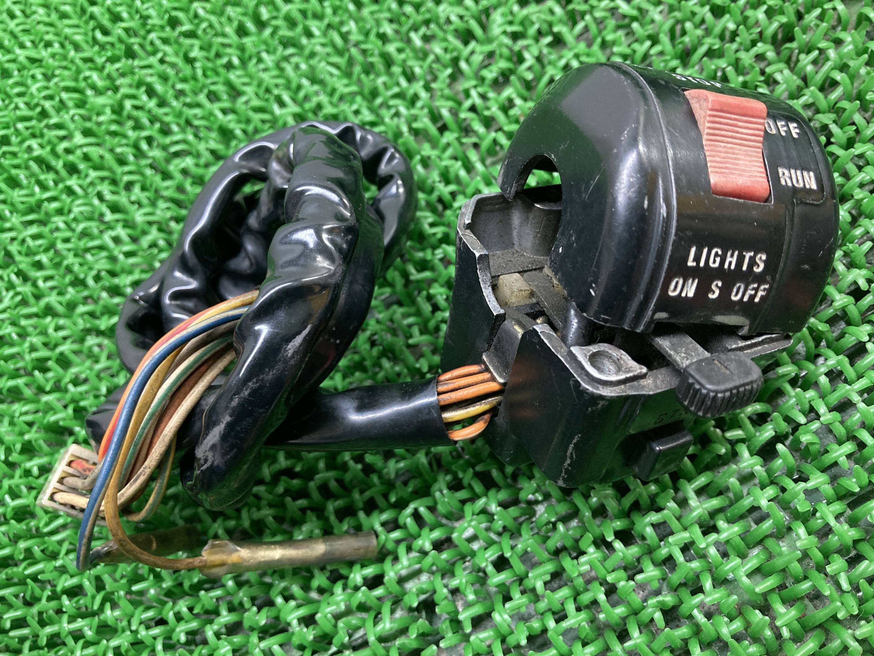 GSX400FSインパルスハンドルスイッチ右スズキ純正バイク部品GK72AIMPULSE当時物スイッチボックス割れ欠け無し品薄車検Genuine【中古】 29