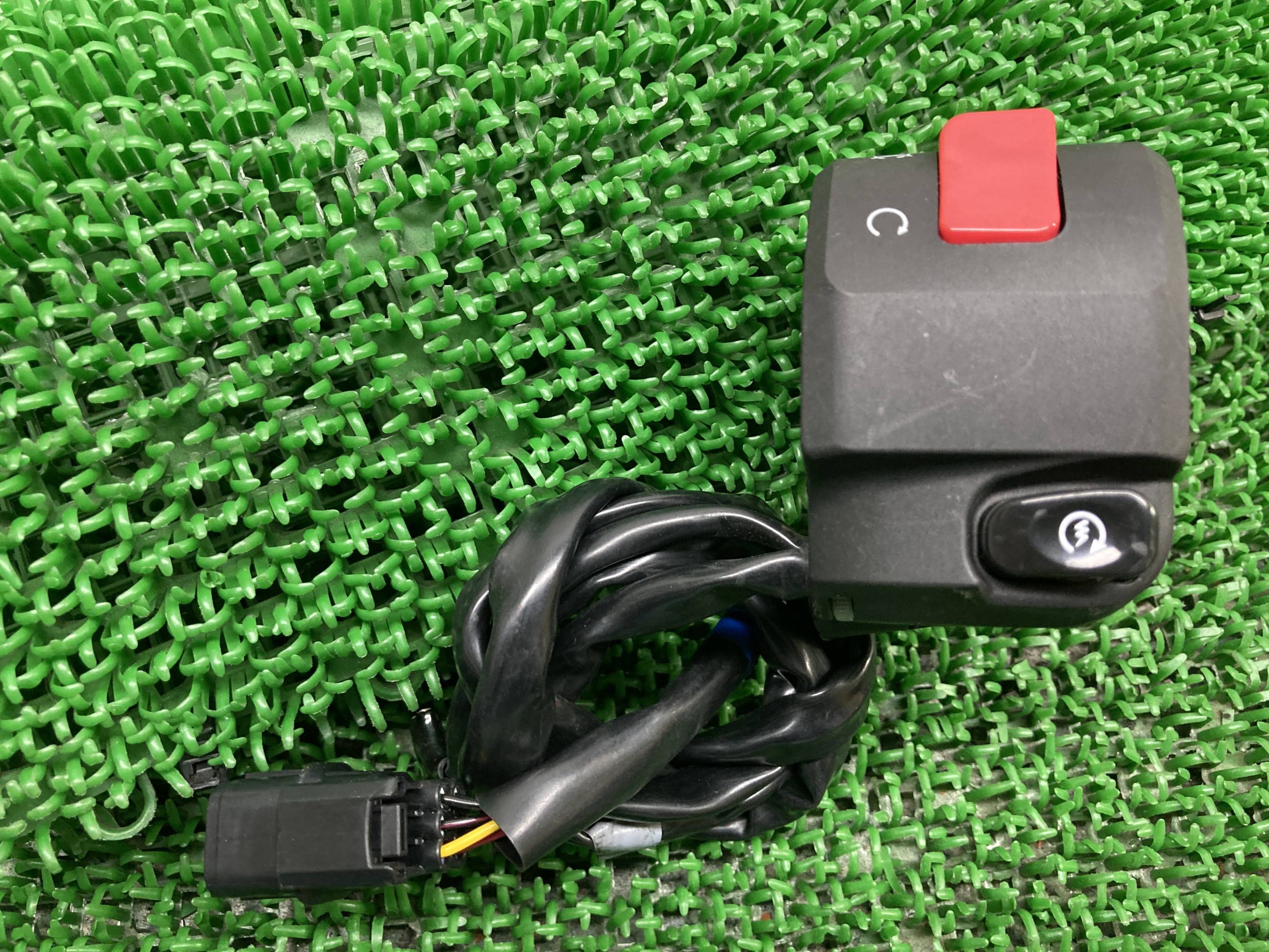 륷650ϥɥ륹å掠ХLE650CVersys٥륷åܥå礱̵ָGenuineš 74