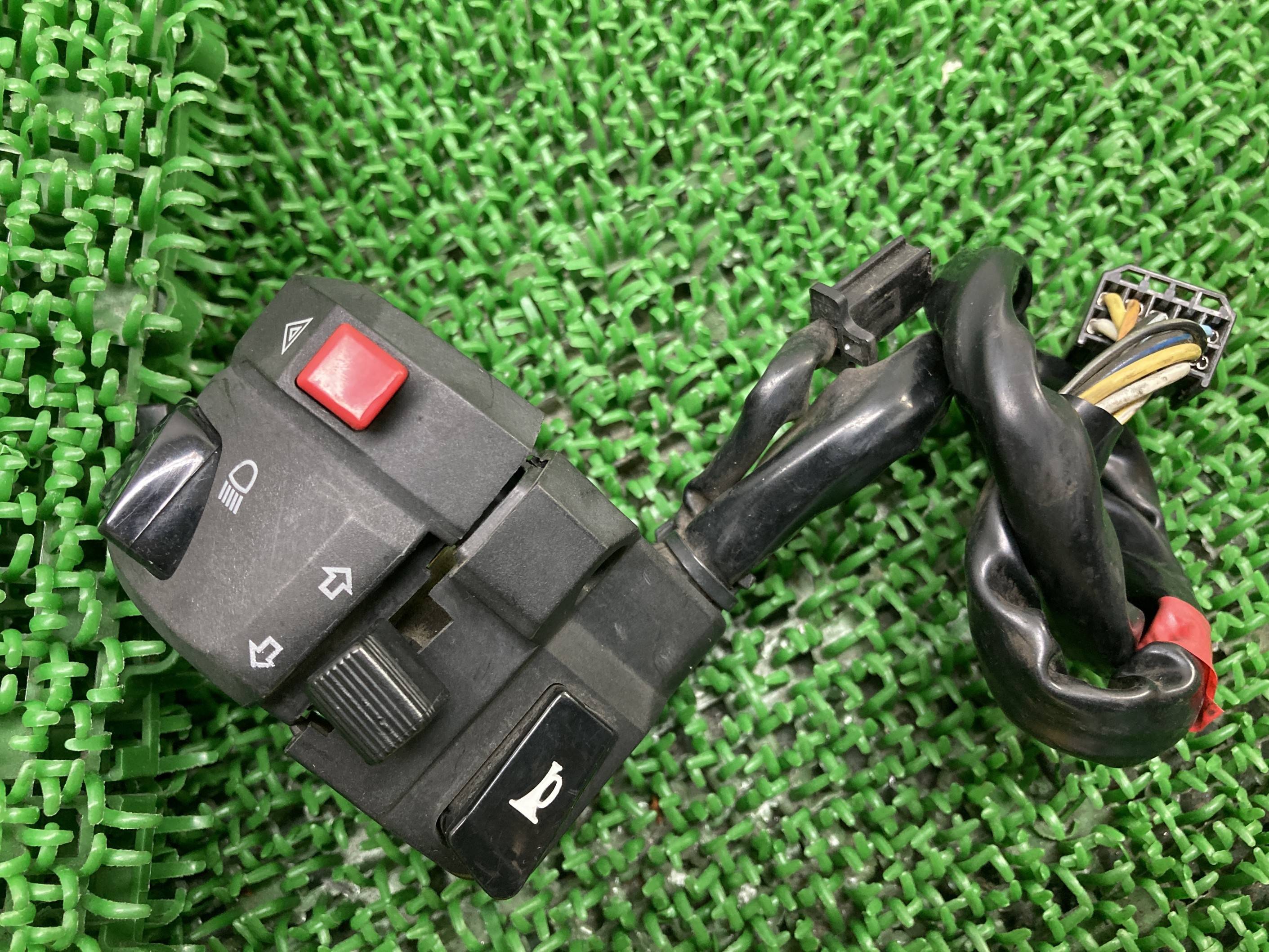 GSX1300Rハヤブサハンドルスイッチ左スズキ純正バイク部品GX72AHAYABUSA隼スイッチボックス割れ欠け無し品薄車検Genuine【中古】 5