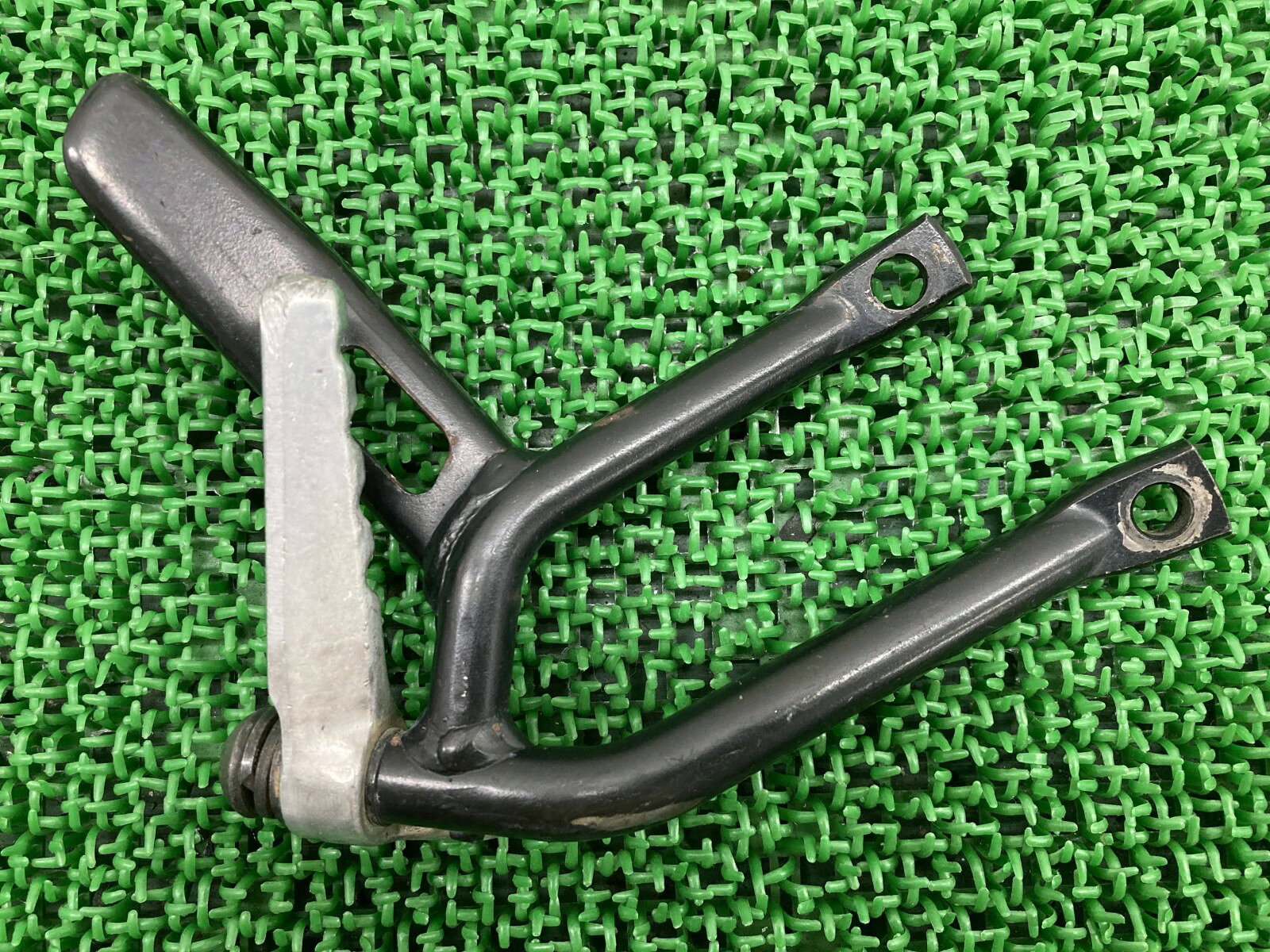 セロー250 タンデムステップ 右 ヤマハ 純正 バイク 部品 DG11J ペグ 曲がり無し 品薄 希少品 車検 Genuine 【中古】 lL