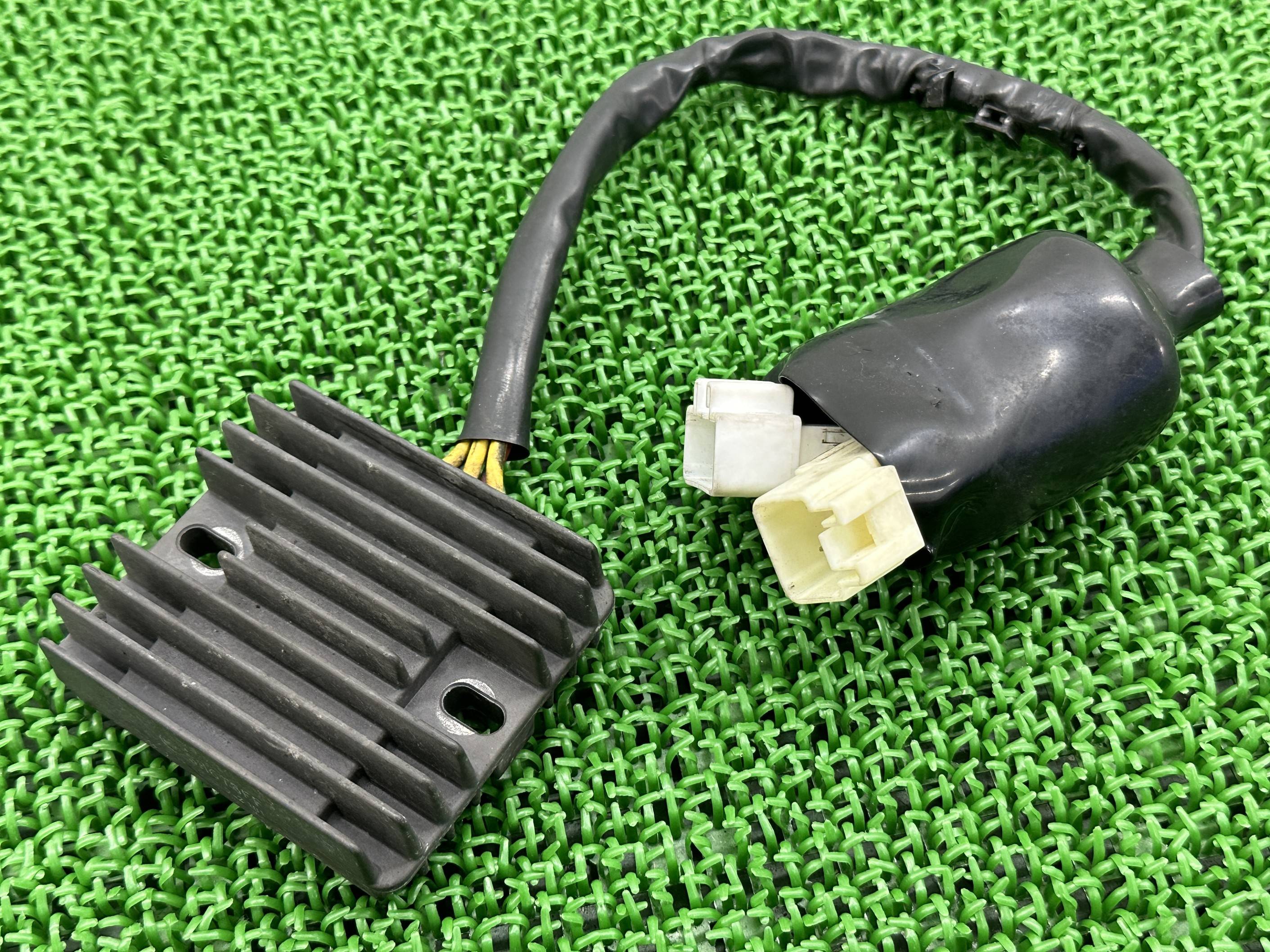 シャドウファントム750 レギュレター ホンダ 純正 バイク 部品 RC53 レギュレーター レクチファイアー 機能的問題なし 安心のノーマル 車検 Genuine 【中古】 Xd