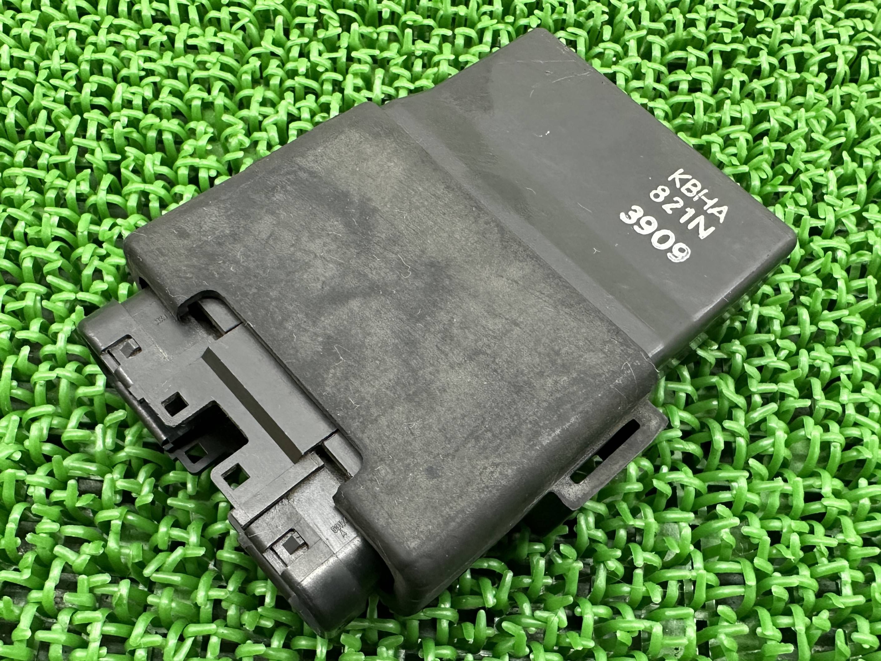 ジェイド イグナイター ホンダ 純正 バイク 部品 MC23 JADE CDI スパークユニット 機能的問題なし 車検 Genuine 【中古】 Br