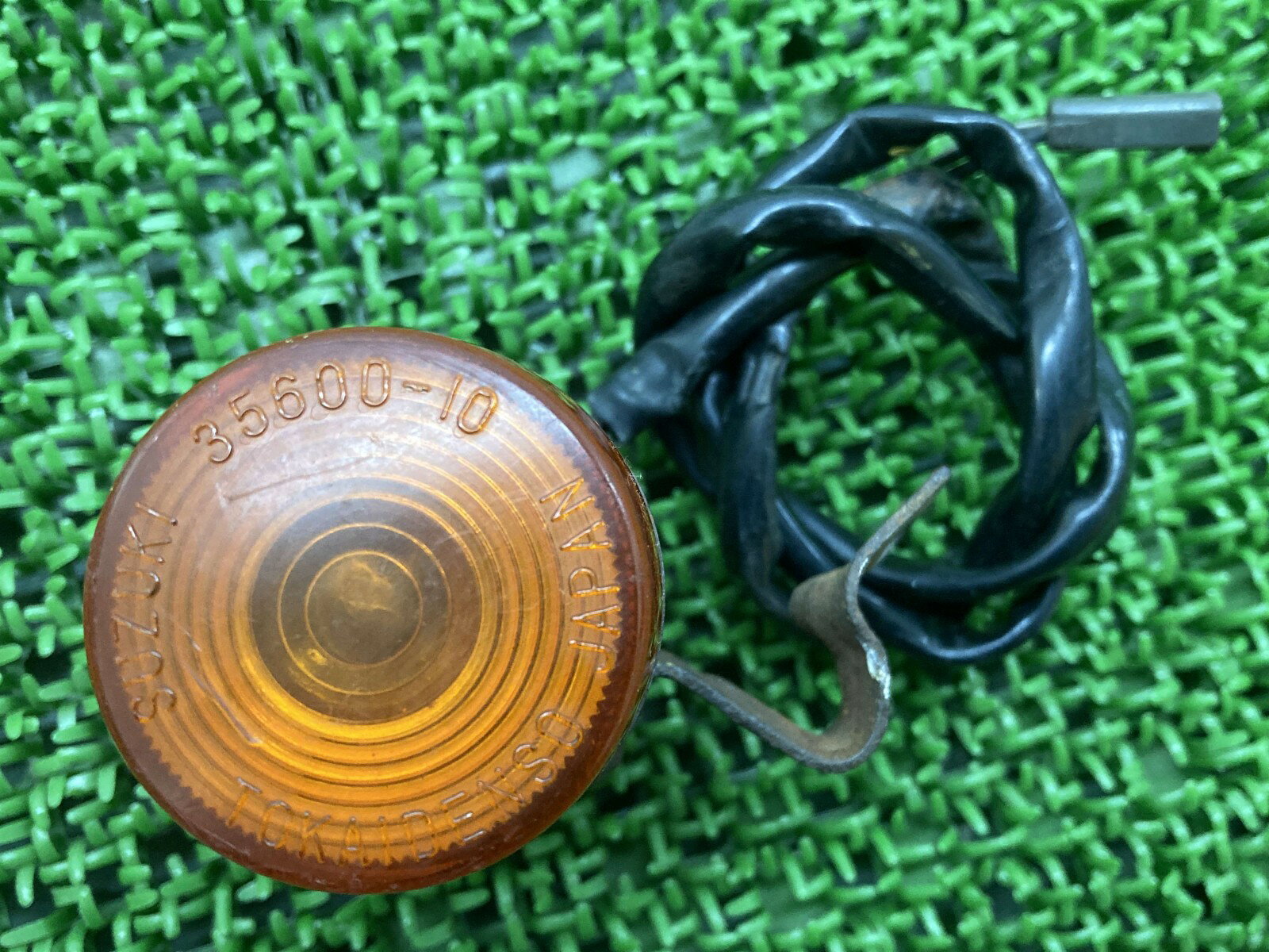 ジェベル250XC リアウインカー 左 35600-10 スズキ 純正 バイク 部品 SJ45A ステー DJEBEL 割れ欠け無し 品薄 車検 Genuine...