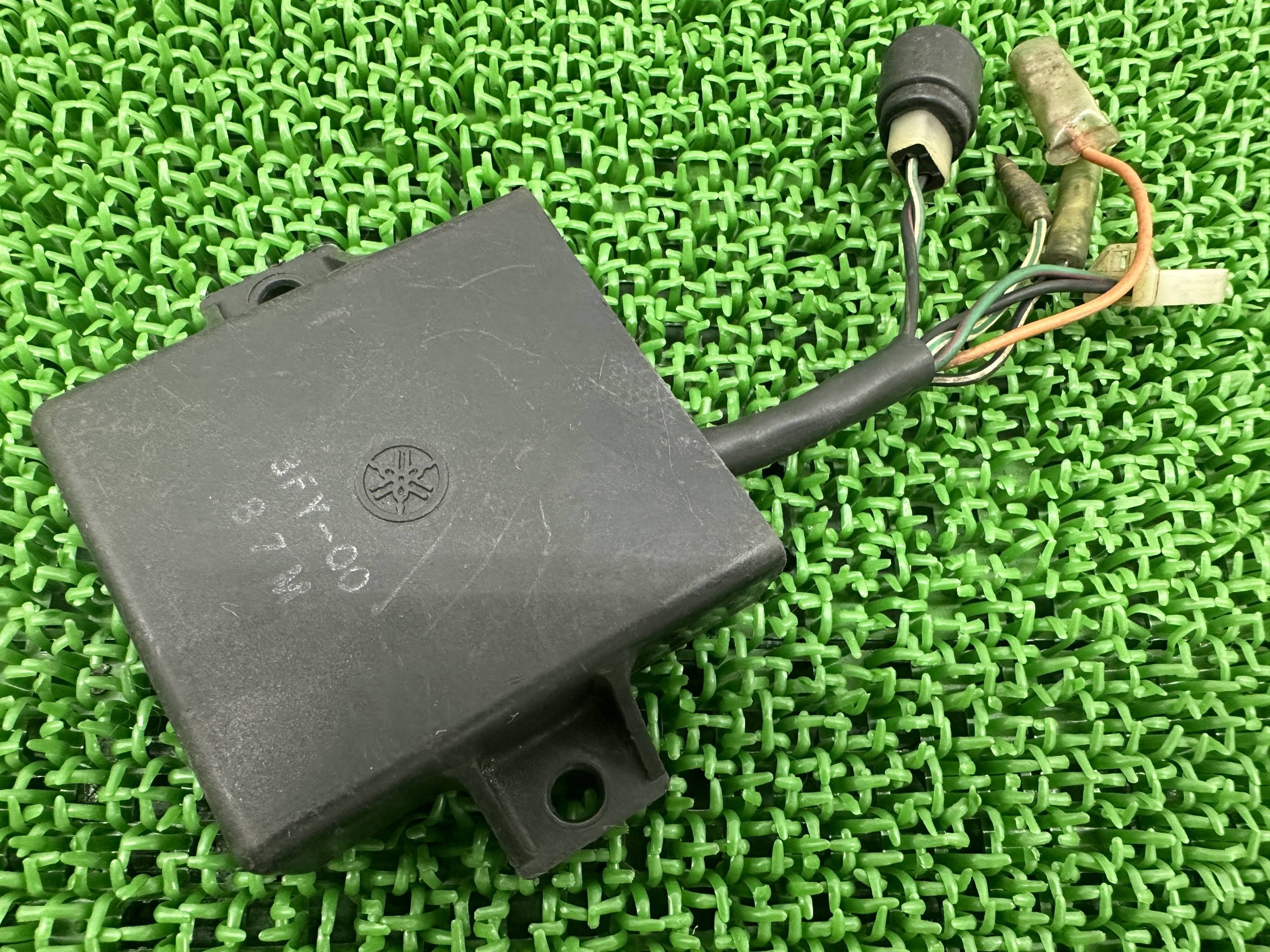 TDR50 イグナイター ヤマハ 純正 バイク 部品 3FY CDI スパークユニット 機能的問題なし 希少品 車検 Genuine 【中古】 Or