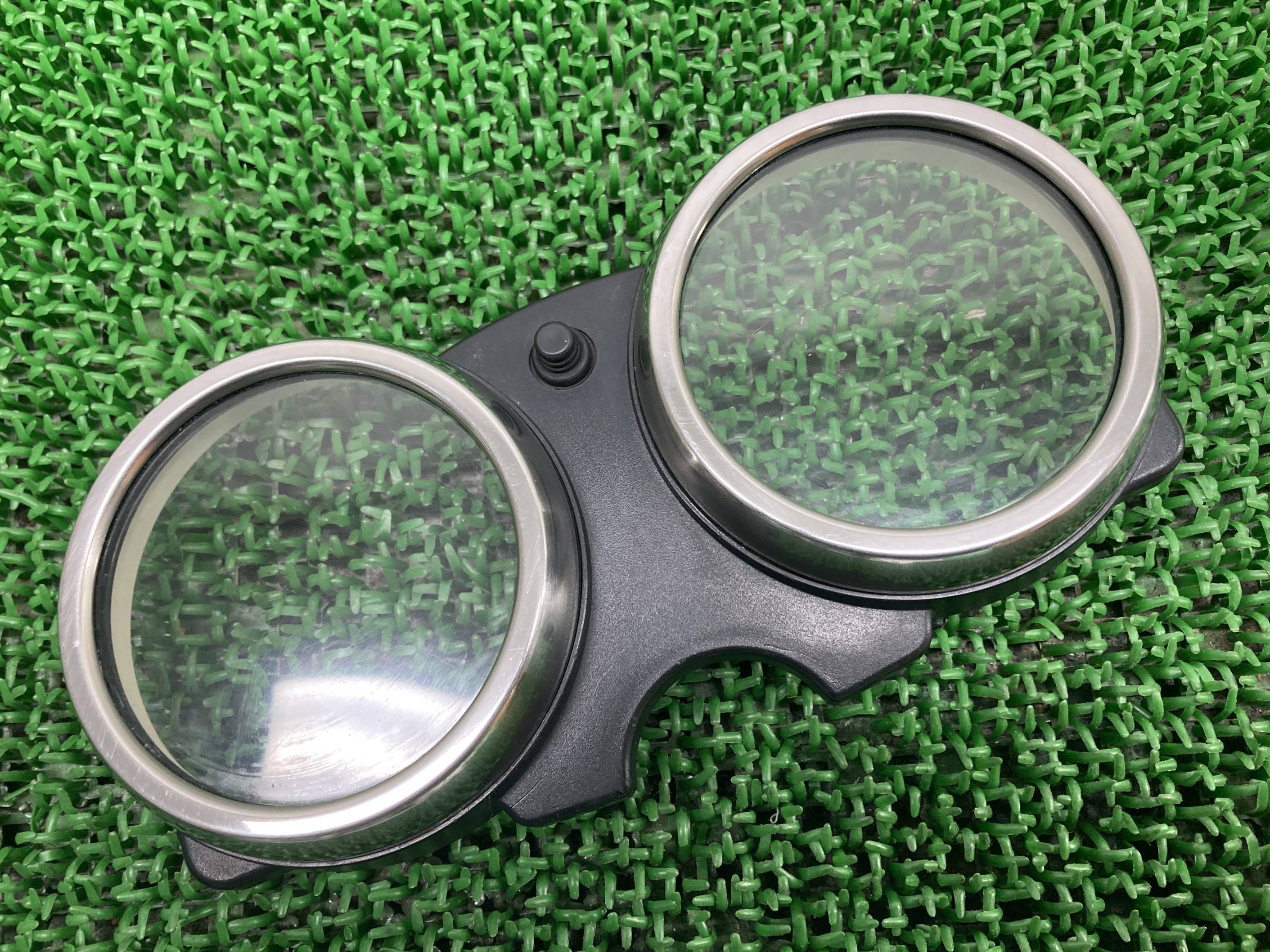 W650 メーターケース カワサキ 純正 バイク 部品 EJ650A ダブロク メーターカバー 割れ欠け無し 希少品 品薄 車検 Genuine 【中古】 aZ