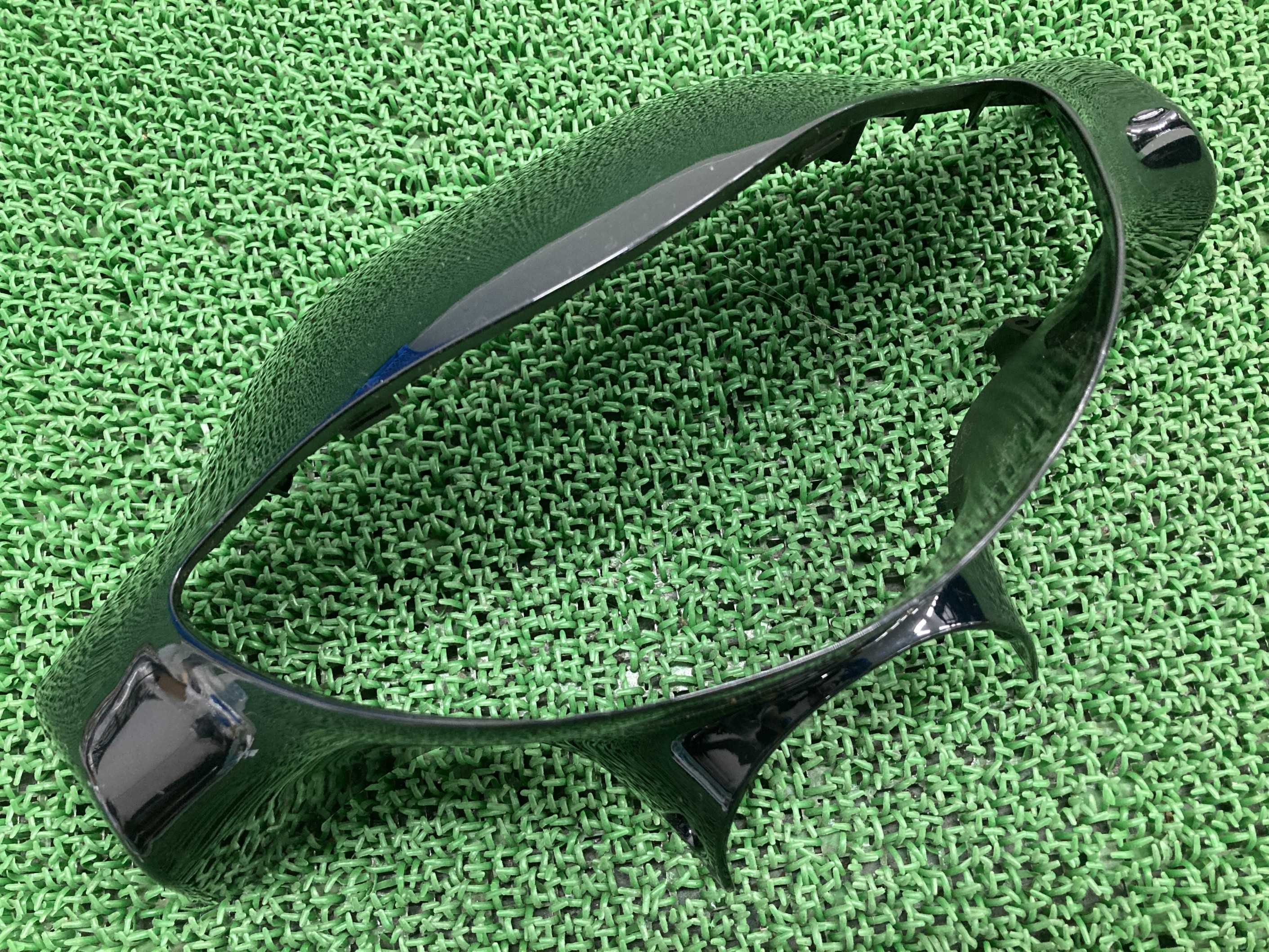 スーナー50SS ハンドルカバー 前 黒M 53205-KFA2-9000 キムコ 純正 バイク 部品 ライトカウル Sooner50SS KYMCO 割れ欠け無し 品薄 車検 Genuine 【中古】 zR