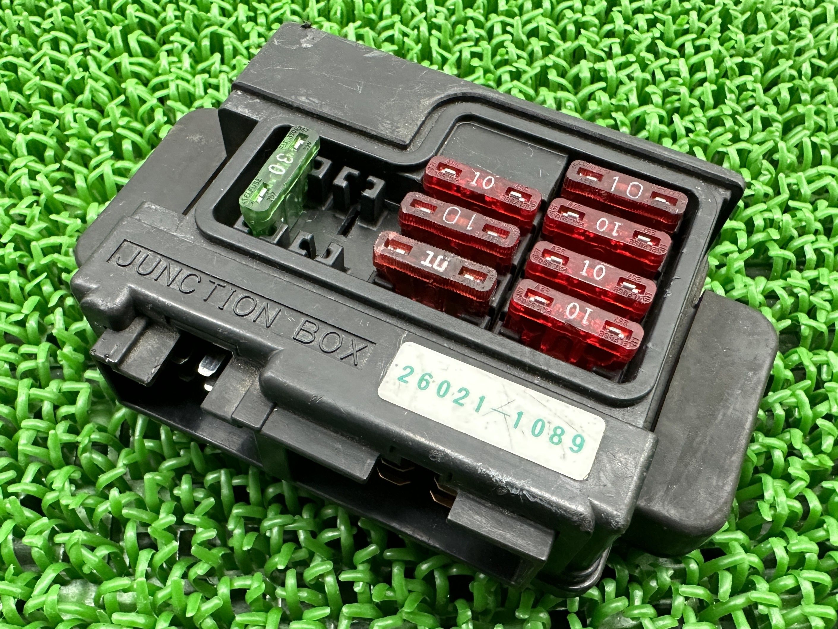 ZRX400 ZRX-2 ヒューズボックス 26021-1089 カワサキ 純正 バイク 部品 ZR400E ジャンクションボックス 修復素材に 機能的問題なし ZZ-R400 車検 Genuine 【中古】 yR