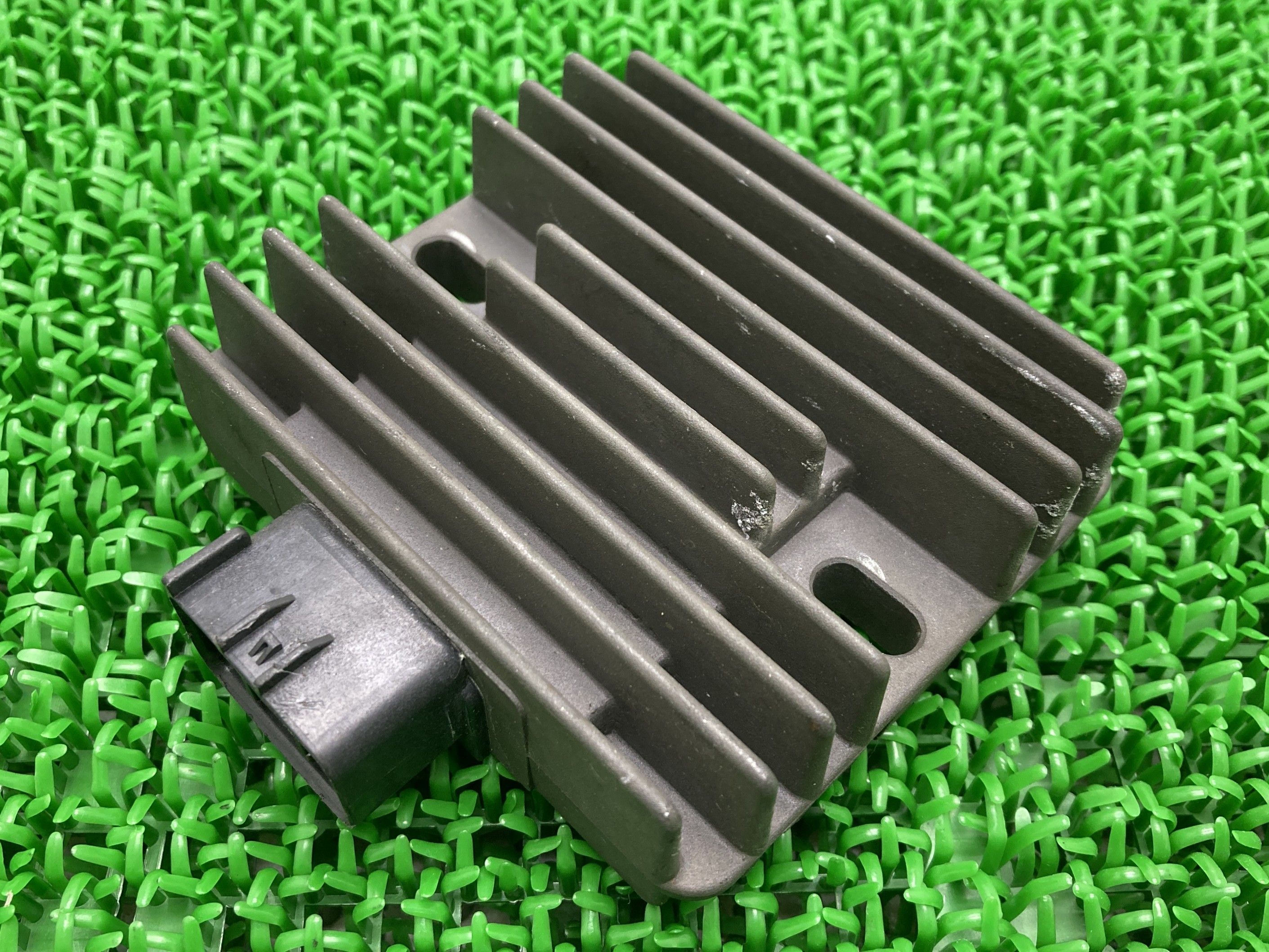 KRF750Teryx レギュレター カワサキ 純正 バイク 部品 ATV 機能的問題なし 即日発送 車検 Genuine 【中古】 gZ