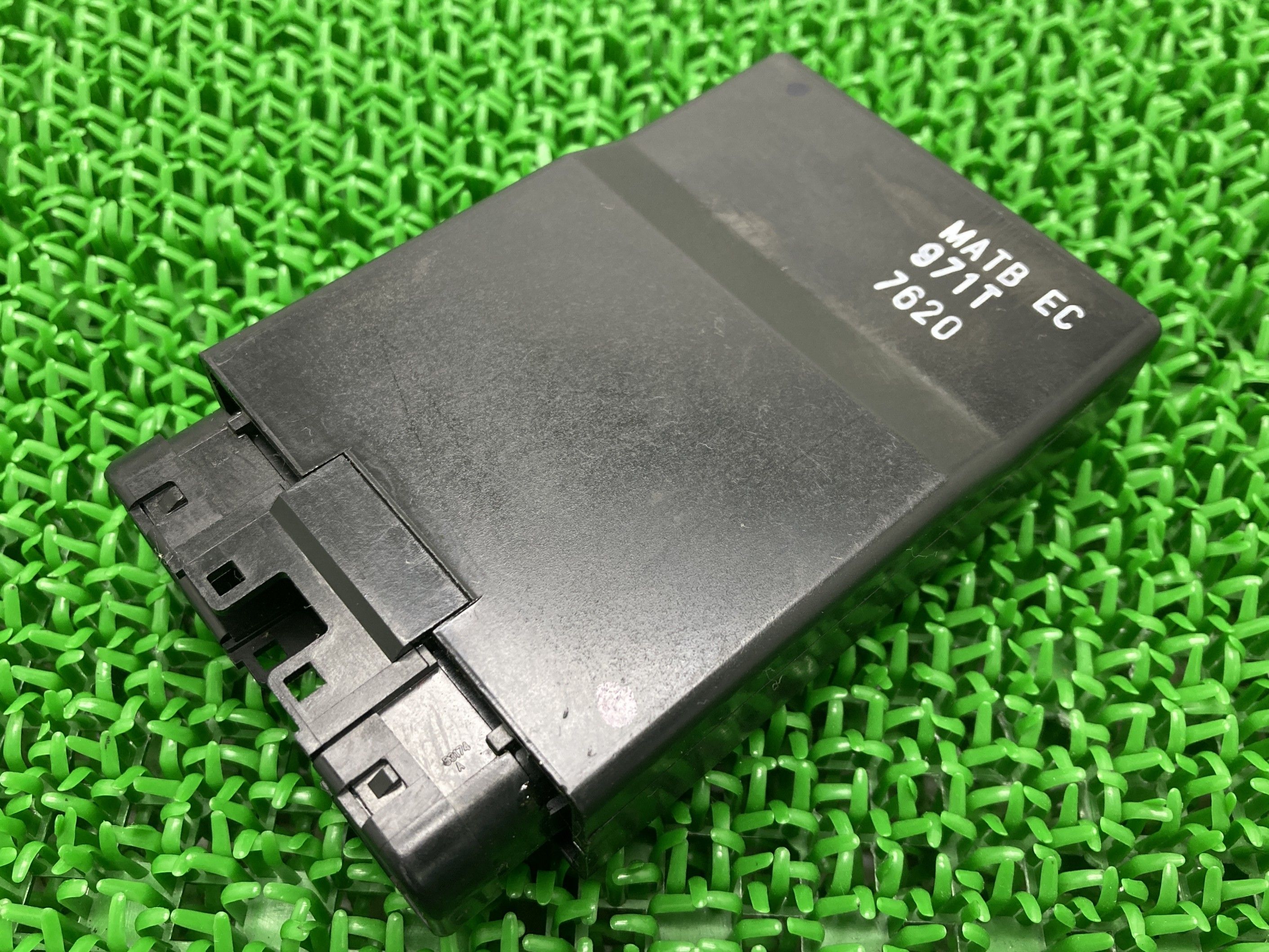 CBR1100XX イグナイター ホンダ 純正 バイク 部品 SC35 スーパーブラックバード 前期 CDI スパークユニット 車検 Genuine 【中古】 kC