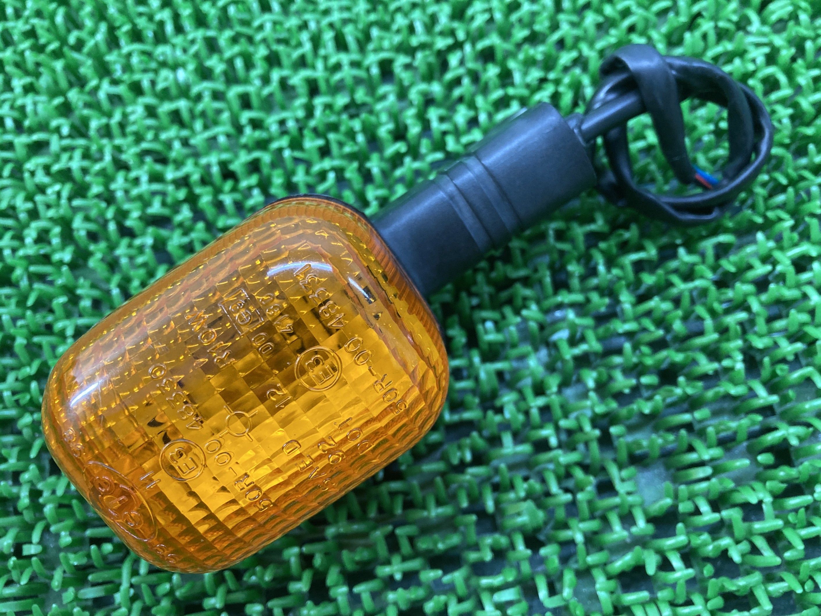 M900 ウインカー 右前/左後 48330 ドゥカティ 純正 バイク 部品 モンスター 996 998 SS1000 車検 Genuine 【中古】 Wa