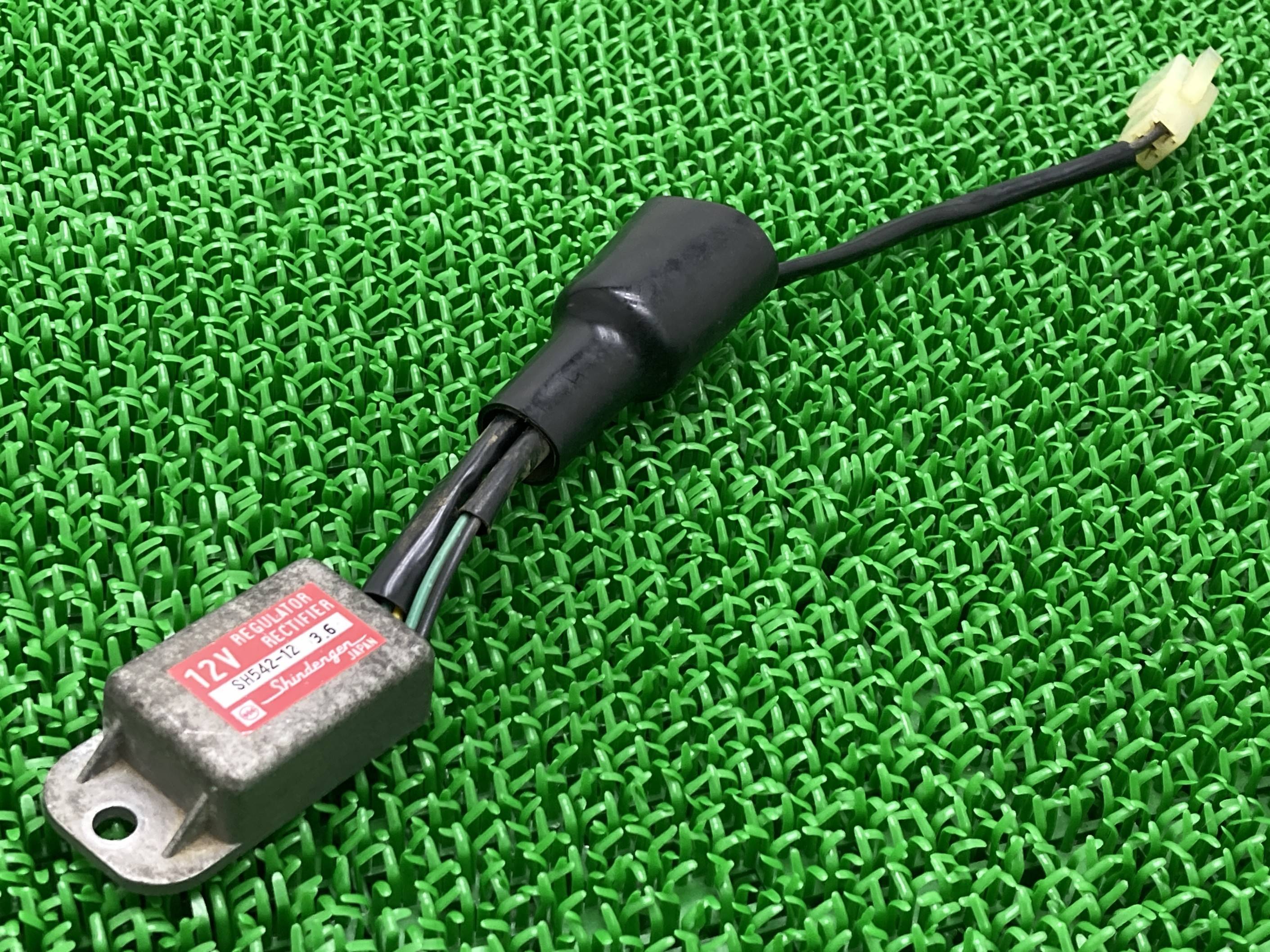 CRM50 CRM80 レギュレター ホンダ 純正 バイク 部品 AD10 AD13 HD11 HD12 レギュレーター 車検 Genuine 【中古】 rS