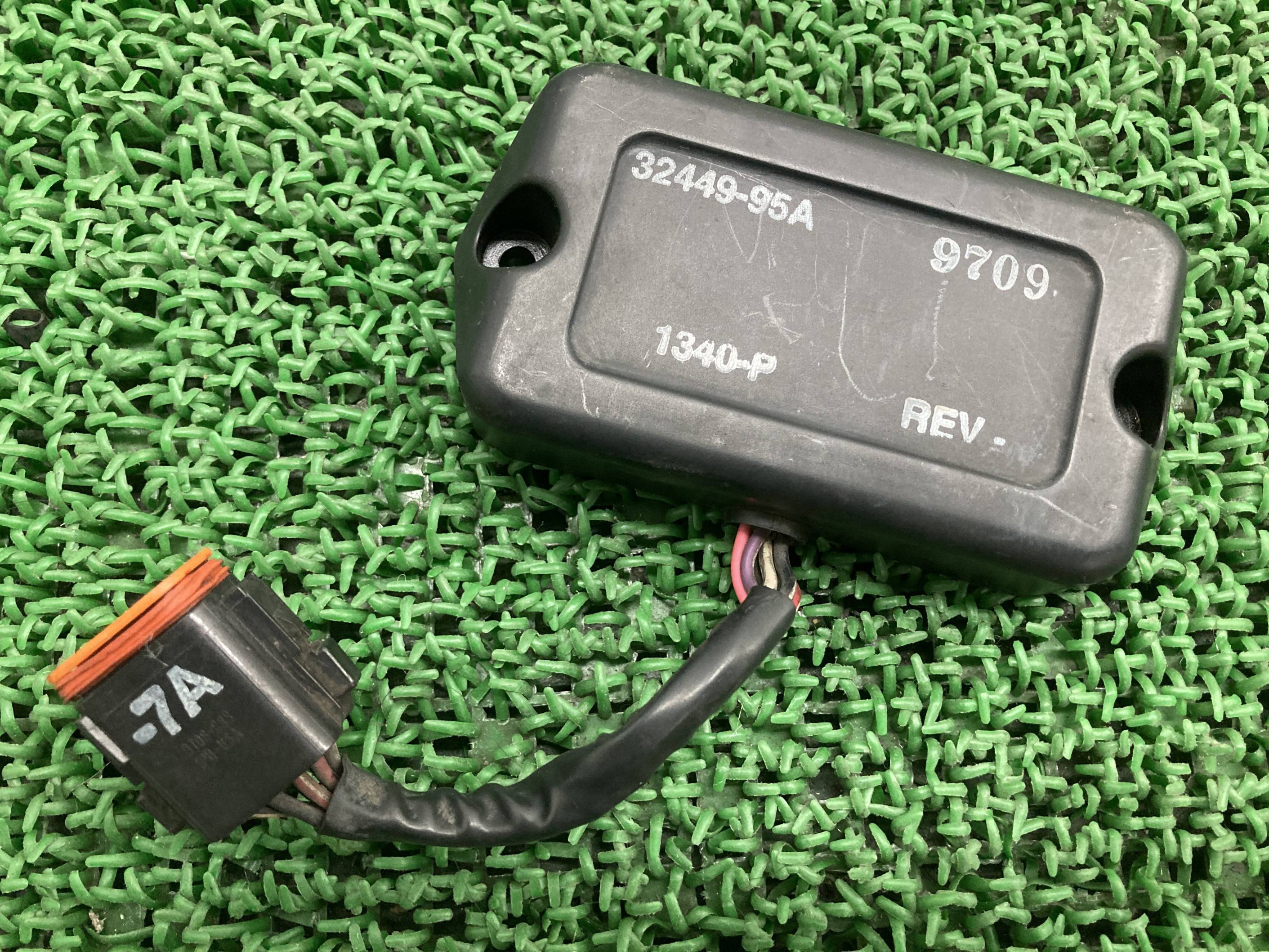 ECM ハーレー 純正 バイク 部品 イグニッションモジュール 96〜99年 EVO エボ ECU 車検 Genuine FLSTC FLHR FXDL FLSTF FLHTCU FXDWG FXSTC FXSTS FLSTN FXDS FXSTSB 【中古】 Lf