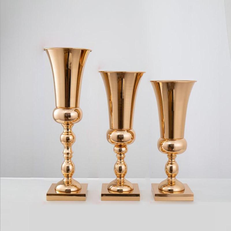 トランペットフローラルセンターピースライザースタンドウェディングレセプションセンターピースパーティーイベント記念日誕生日デコレーションフラワー