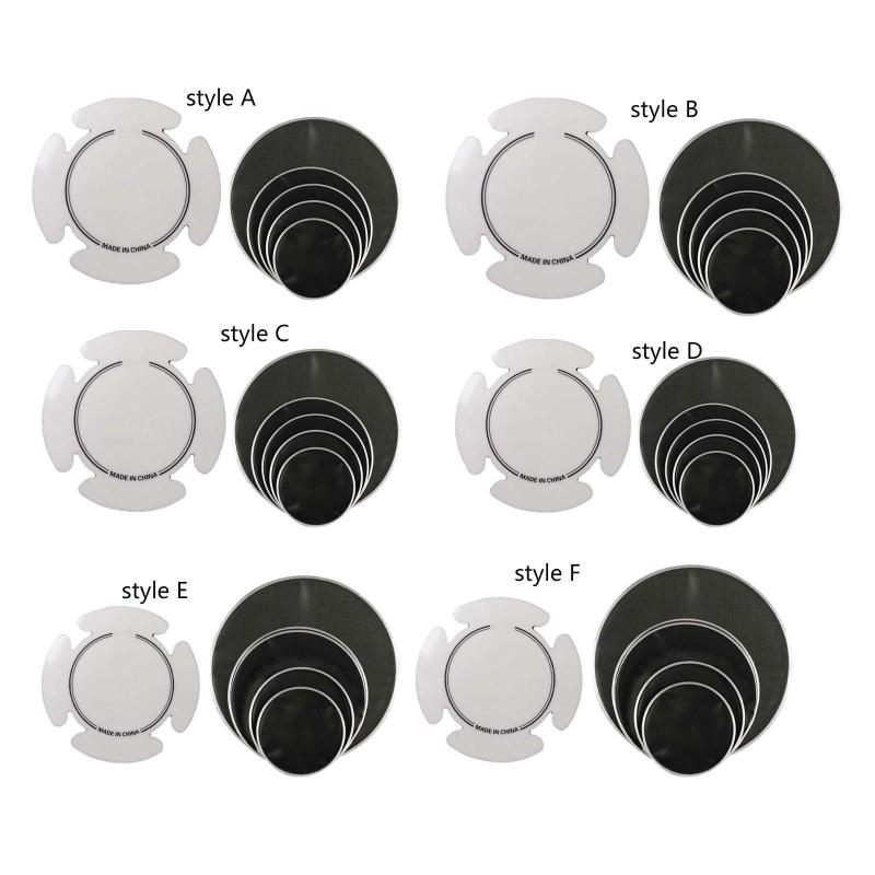 説明: 【優れた遮音性】: バスドラムヘッドは優れたノイズ低減機能を備えており、最大90%の音をミュートできるため、静かな練習中に他の人に迷惑をかけることはありません。 【丈夫な素材】: ドラムヘッドスキンはPET素材とチタンマンガン合金を組み合わせて作られており、倍音を排除しながら低音性能を高め、心地よい音質を実現します。 【包括的なセット】: このセットには、さまざまなドラムに適した5つのメッシュドラムヘッドが含まれており、さまざまなドラムのニーズを満たすことができます。 【耐用年数の延長】: ドラムセットヘッドスキンの強化パッチは、大型ドラム用に設計されており、最も必要な部分に耐久性を追加することでドラムヘッドの寿命を延ばします。 【取り付け簡単】: 打楽器パーツは簡単に取り付けられるように慎重に設計されており、ドラムセットにしっかりとフィットし、低音量でも優れた音響性能を維持します。 サイズチャート: 10インチ直径:25.4cm 12インチ直径:30.48cm 13インチ直径:33.02cm 14インチ直径:35.56cm 16インチ直径:40.64cm 18インチ直径:45.72cm 20インチ 直径:50.8cm 22インチ 直径:55.88cm パッケージに含まれるもの: バスドラムヘッド5個（10インチ、12インチ、14インチ、16インチ、22インチ）、補強材1個セメント柱またはバスドラムヘッド5個（12インチ、13インチ、14インチ、16インチ、22インチ）、補強材1個セメントポスターバスドラムヘッド5個（10インチ、12インチ、14インチ、16インチ、20インチ）、補強材1個セメントポスターバスドラムヘッド5個（10インチ、12インチ、13インチ、14インチ、18インチ）、補強材1個セメントポスターバスドラムヘッド5個（10インチ、12インチ、14インチ、14インチ、20インチ）、補強材1個セメントポスターバスドラムヘッド5個（10インチ、12インチ、14インチ、14インチ、22インチ）、補強材1個セメント柱※本製品は、電波法令で定められている技術基準に適合していることを証明する技適マークが貼付されていない無線機器であり、日本国内で使用する場合は、電波法違反になる恐れがございます.ご使用の際には、十分ご注意下さいますようお願いいたします.【優れた遮音性】: バスドラムヘッドは優れたノイズ低減機能を備えており、最大90%の音をミュートできるため、静かな練習中に他の人に迷惑をかけることはありません。 【丈夫な素材】: ドラムヘッドスキンはPET素材とチタンマンガン合金を組み合わせて作られており、倍音を排除しながら低音性能を高め、心地よい音質を実現します。 【包括的なセット】: このセットには、さまざまなドラムに適した5つのメッシュドラムヘッドが含まれており、さまざまなドラムのニーズを満たすことができます。 【耐用年数の延長】: ドラムセットヘッドスキンの強化パッチは、大型ドラム用に設計されており、最も必要な部分に耐久性を追加することでドラムヘッドの寿命を延ばします。 【取り付け簡単】: 打楽器パーツは簡単に取り付けられるように慎重に設計されており、ドラムセットにしっかりとフィットし、低音量でも優れた音響性能を維持します。