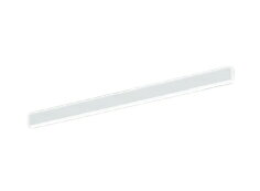 ◆幅32mmを実現したコンパクトな電源一体型ライン照明。下面発光タイプのジョイント部分にこだわった、つなぎ目の目立たないシームレスなラインを実現しました。より洗練された照明計画が可能です。LED(昼白色)色温度：5000K演色性：Ra93消費電力：16.6W光束：1300lm本体：アルミ・ホワイト(N93)塗装セード：ポリカーボネート・乳白色高-55 幅-32 全長-909mm 重-0.9kg●調光範囲約1〜100％●落下防止機構付●適合調光器別売（逆位相調光器専用）●電源穴の位置にご注意ください●単体、終端専用です。始端、中間には使用できません。●18VA（100V）高演色LED R＋LED交換不可直・壁取付傾斜取付90°可能【LED照明】 【間接照明】 【昼白色】 【調光可】【L900】検索用カテゴリ17