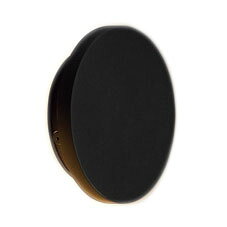 わずか25mm厚の極薄小型ブラケット。光学制御されたスプレッドレンズの効果で広範囲に光を飛ばし、光のグラデーションで壁を演出します。電球色（3000K）Ra90定格光束：202lm消費電力：6Wアルミ（黒色塗装）アクリル（クリア・一部消し）重量：0.3kg電源電圧：100V専用電源内蔵保護等級：IP23防雨型※中型四角丸穴カバー中型四角アウトレットボックス深型取付専用【LED照明】 【電球色】 【非調光】 【防雨】検索用カテゴリ9店舗統合のおよびご注文受付終了のお知らせこのたび当店は、2026年9月末をもちまして、姉妹店の「タカラショップ楽天市場店」へ統合することとなりました。現在当店で取り扱っております商品は、統合前の現時点におきましても「タカラショップ楽天市場店」にてご購入いただけます。ご利用のお客様にはご不便・ご面倒をおかけいたしますが、何卒ご理解を賜りますとともに、今後とも変わらぬご愛顧のほどよろしくお願い申し上げます。