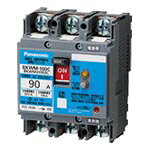 モータ定格：200V 15kW定格電圧・遮断容量(sym)：AC100-200V両用AC200V：10kA、AC100V：10kA相線式：3φ3W(3相3線式)動作時間：0.1秒以内漏電表示方式：機械式ボタン過電流引外し方式：電磁式電設資材につきましては、一個単位での販売ができない商品もございます。検索用カテゴリ447