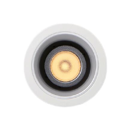 ホワイト電球色(2700K)定格光束：1405lm演色性：Ra93電源装置付(別置)LED内蔵本体材質：アルミダイカスト塗装仕上質量：0.4kg埋込穴φ75mm取付可能厚み：5〜15mmグレアカット45°電源品番：OP01354-70 器具同梱専用消費電力：22.8/22.3/22.4W(100/200/242V)入力電流：0.23/0.12/0.1A(100/200/242V)●PWM制御調光器OP01286・OP01347との組合せで、連続調光10〜100％が可能【LED照明】 【DL埋込穴75】 【広角タイプ】 【電球色】 【調光可】検索用カテゴリ7