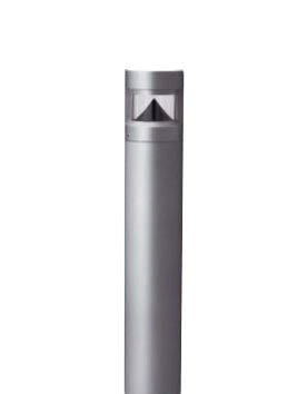 LED内蔵、電源ユニット内蔵LED（電球色）色温度：3000K質量：3.1kg器具光束：245lm電圧：100〜242V消費電力：10W消費効率：24.5lm/W【本体】アルミダイカスト（ミディアムグレーメタリック）【グローブ】ポリカーボネート（透明）【反射板】プラスチック（ブラック）【ポール】ステンレス（ミディアムグレーメタリック）ポール径φ135保護等級：IP23地中埋込型、地上高600mm、彩光色・全周配光タイプ（黒反射板）Ra84パルックボール25形器具相当入力電流（100V時）：0.1A注）調光はできません。注）LEDにはバラツキがあるため、同一品番商品でも商品ごとに発光色、明るさが異なる場合があります。防雨型【LED照明】 【昼白色】 【非調光】 【彩光色】 【防雨】検索用カテゴリ388