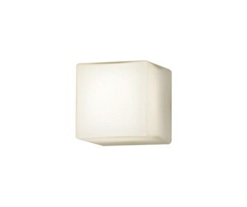 ランプ同梱包LED電球小形電球タイプ4.3W1灯（E17）（電球色）色温度：2700K幅：120mm高：120mm出しろ：129mm質量：1.2kg器具光束：321lm電圧：100V消費電力：4.3W消費効率：74.6lm/Wデザイン分類：Casual【ガラスカバー】乳白つや消し壁直付型、密閉型Ra80カバーキャッチ付50形電球1灯器具相当密閉型LED電球専用商品入力電流（100V時）：0.075A調光操作不可写真方向以外取り付け不可天井、横壁近接限度10cm検索用カテゴリ6