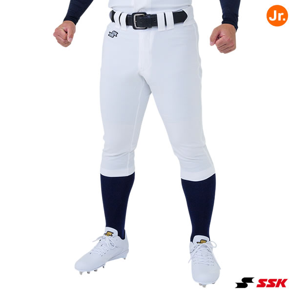 ストレッチ性に優れ、足の上げやすさこだわった足上げ3Dユニフォームパンツ。 ■カラー ホワイト ■サイズ 130、140、150、160 ■素材 ポリエステル100% ■原産国 ベトナム ●3Dカッティング 自然に足上げしやすいパターン設計 ●ストレッチ性 約1.6倍アップ ストレッチ性を向上した新素材を採用 【注意事項】 ●ご注文確定後のお客様都合によるキャンセル・返品・交換はお受けできません。 ●ご注文内容に不備がある場合、キャンセルや発送延期となる可能性があります。 ●パソコン・スマホなどのディスプレイ環境によって、商品の色味が実物と異なって見える場合があります。 【在庫について】 この商品は［取り寄せ商品］です。定期的に在庫情報を更新していますが、ご注文のタイミングによりメーカー在庫切れとなる場合があります。 メーカー希望小売価格はメーカーカタログに基づいて掲載しています