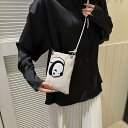 ショルダーバッグ 斜めがけ レディース ショルダーバッグ カバン かばん 鞄 パンダ バック カジュアル トート バッグ 肩掛け 鞄 通学 通勤 OL 旅行 軽量 可愛い