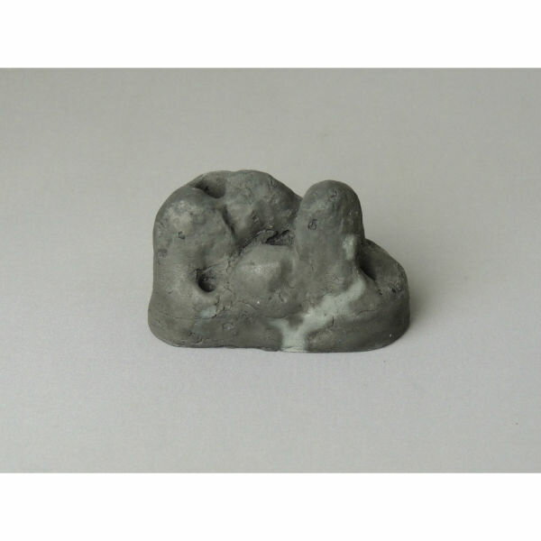 竹炭山型剣山・小(丸）【茶道具・いけばな・剣山】