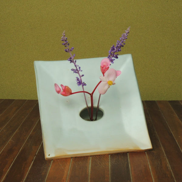 Hagi Ware - 萩焼・皿花入れ[花瓶]