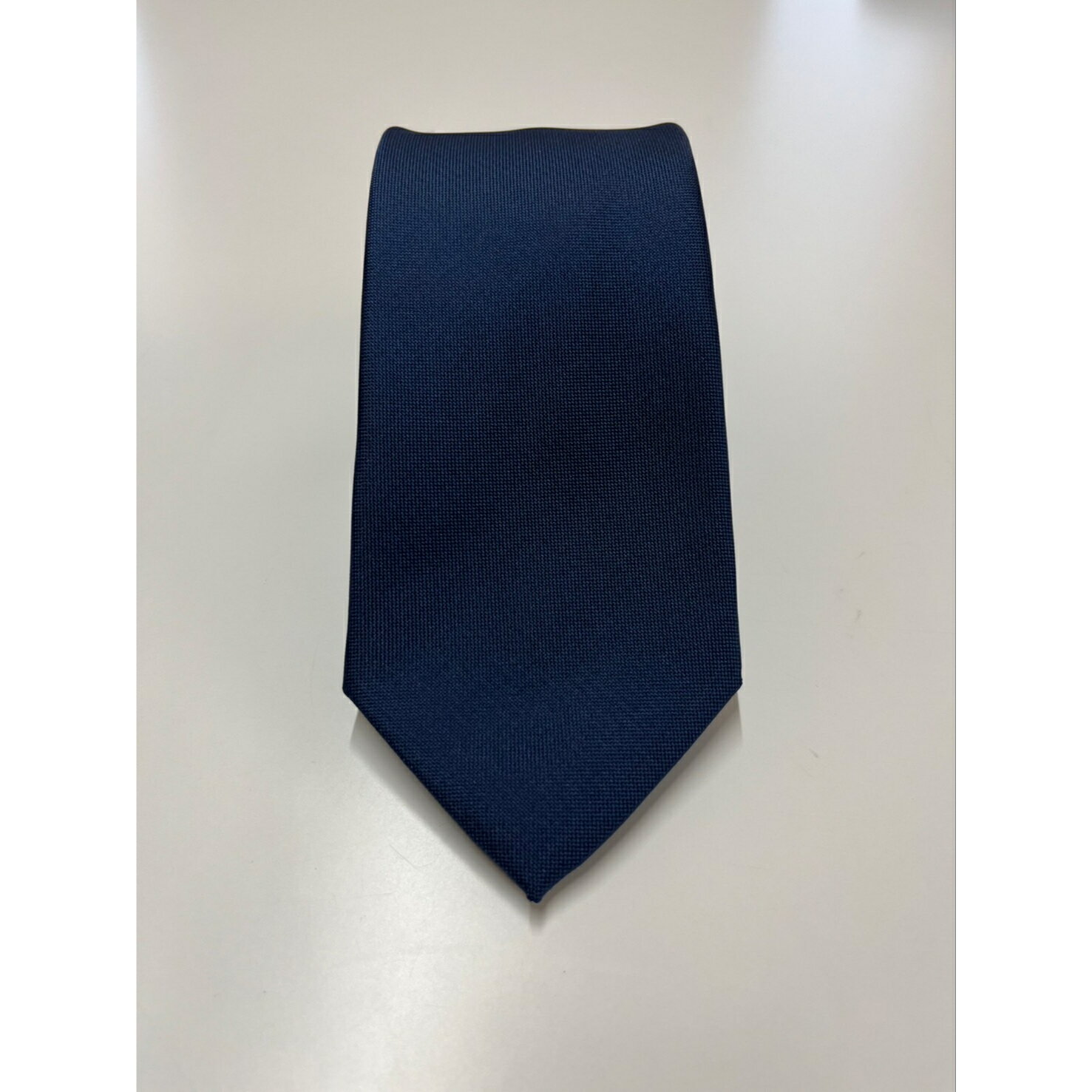 紺無地ネクタイ