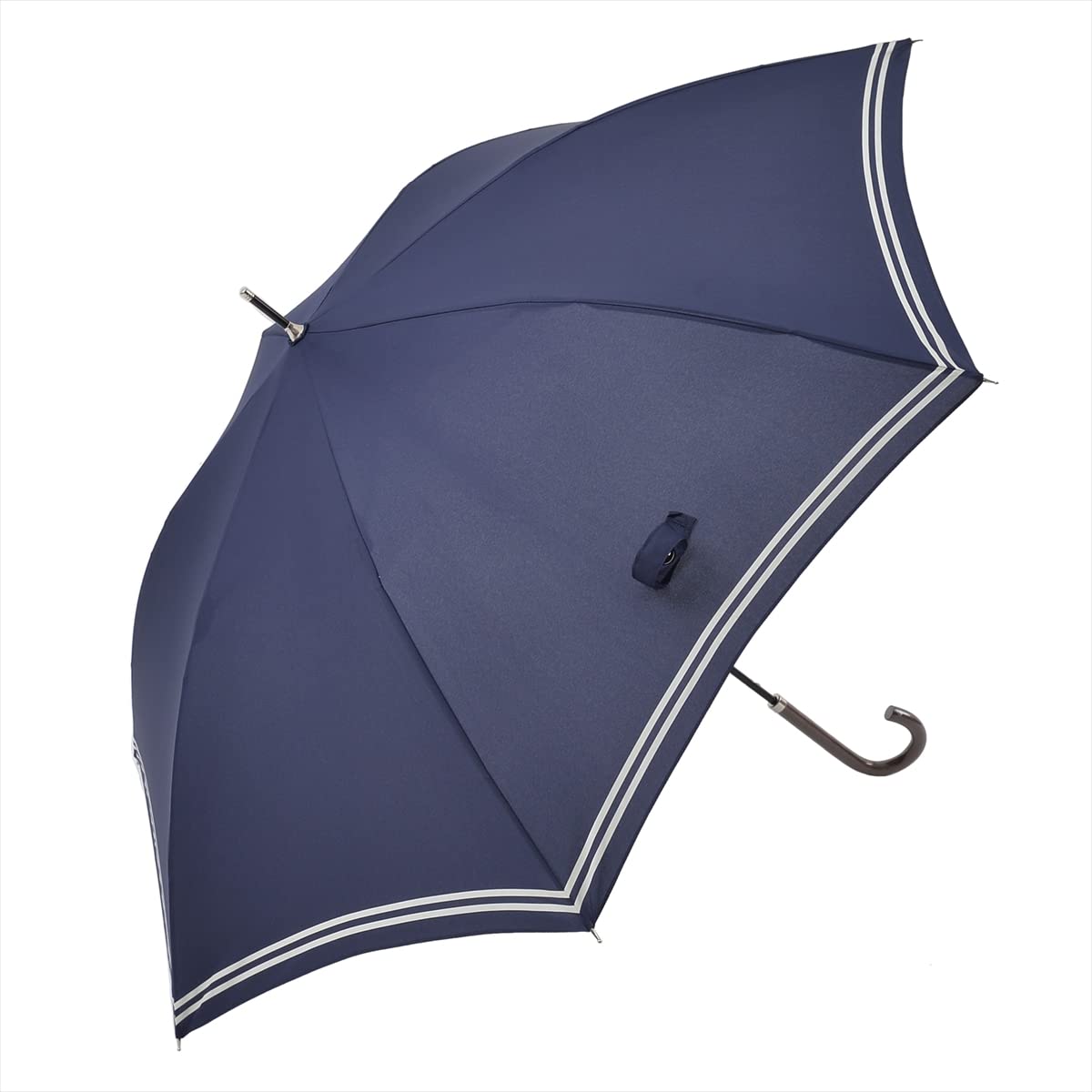 • 荷物が多い時や車から降りて雨だった時など、片手でパッと開くジャンプ傘はとても便利。niftycolorsのオリジナルジャンプ傘「smart jump」は、エレガントなプッシュボタンやスリムなシルエットなど見た目の美しさにこだわりました。サイズも親骨60cmなので、大きくカバーできます。7本骨なので一般的なジャンプ傘よりも約10%（当社比）軽くなっています。 • 太めの木のハンドルがしっかり握れて安心です。本製品は雨傘としてご使用いただくことを主としていますがアクリルコーティング加工を施しているため紫外線防止効果があります。紫外線遮蔽率は濃色生地で約90%、淡色生地で約80%が目安となります。 • 縁に2本のラインが入ったセーラーボーダーは、飽きのこないすっきりしたシンプルなデザインとベーシックなカラーが人気です。ダークブラウンのハンドルが大人っぽく引き締めてくれます。どんなファッションにも合わせやすい定番のデザインです。