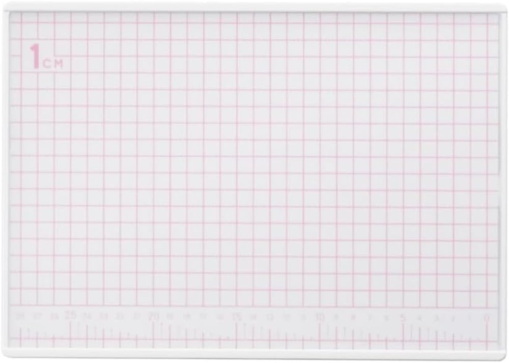 • サイズ：(約)263×188×6mm • 材質：(本体)ポリプロピレン、(フチ)熱可塑性エラストマー、(芯材)紙 • (本体・フチ)耐熱温度：90度