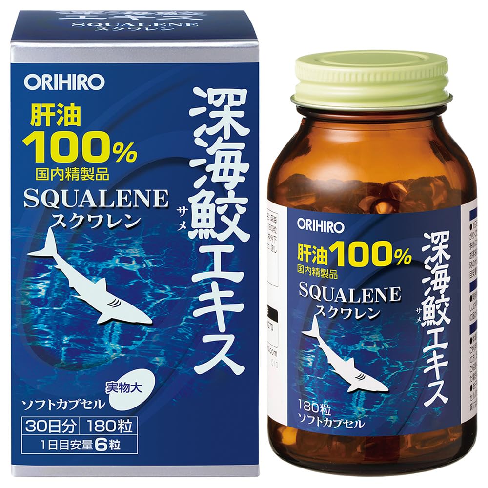 • タイプ: ソフトカプセル • 内容量: 60日分/360粒 (1日目安量6粒) • 栄養成分: 製品6粒 (2640mg) 中、深海鮫精製肝油 1800mg(スクワレン99.6%以上含有) • 原材料: 深海鮫精製肝油（国内製造）／ゼラチン、グリセリン • カロリー: 19kcal/6粒 • 外装サイズ: 13.3×7×7cm • ※空腹時の大量の摂取は控えてください。 • 製造国:日本