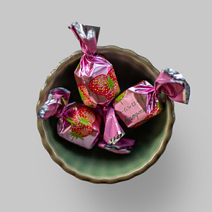 いちごチョコレート 90g ピュアレ スイーツ お菓子 おつまみ 個包装