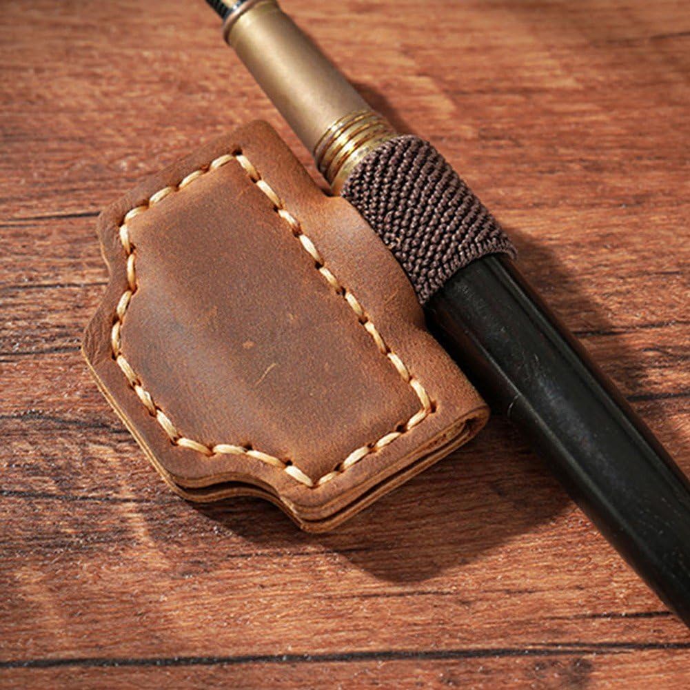 ペンホルダー レザー ノートブック用 磁性 レトロ 紛失防止 手帳/日記帳対応 学生用 事務用品 （ブラウン）